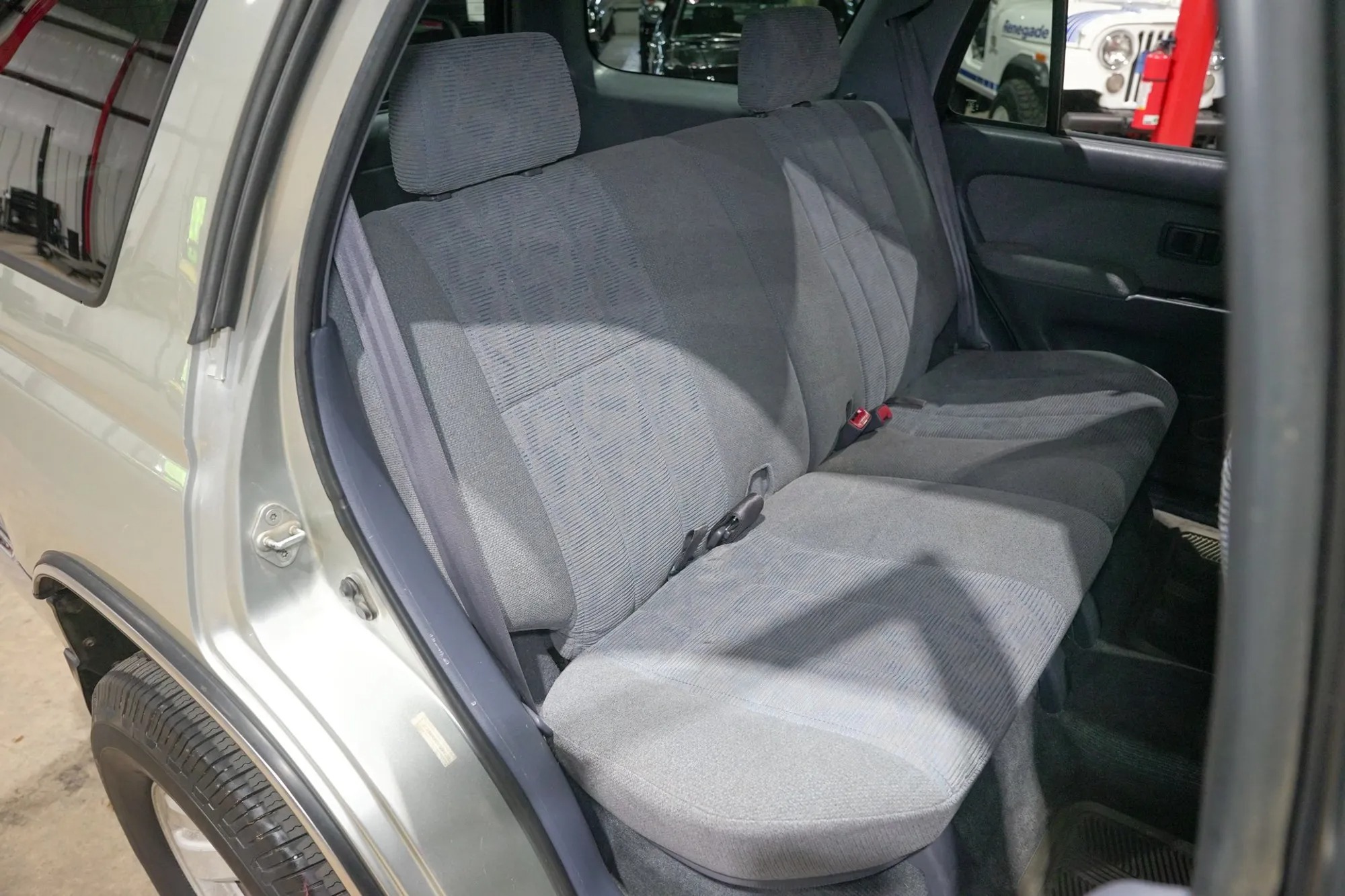 2000 Toyota 4Runner SR5