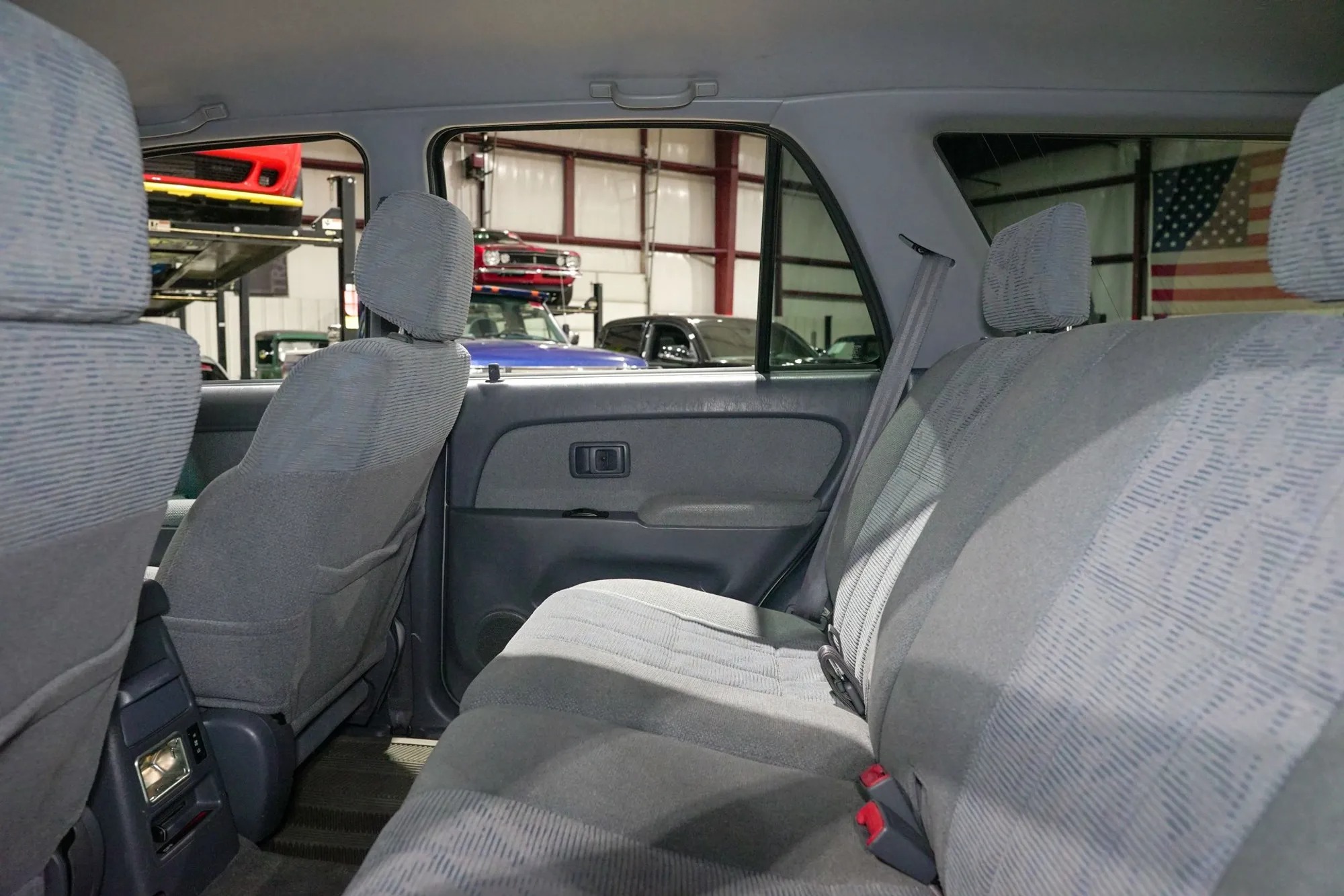 2000 Toyota 4Runner SR5