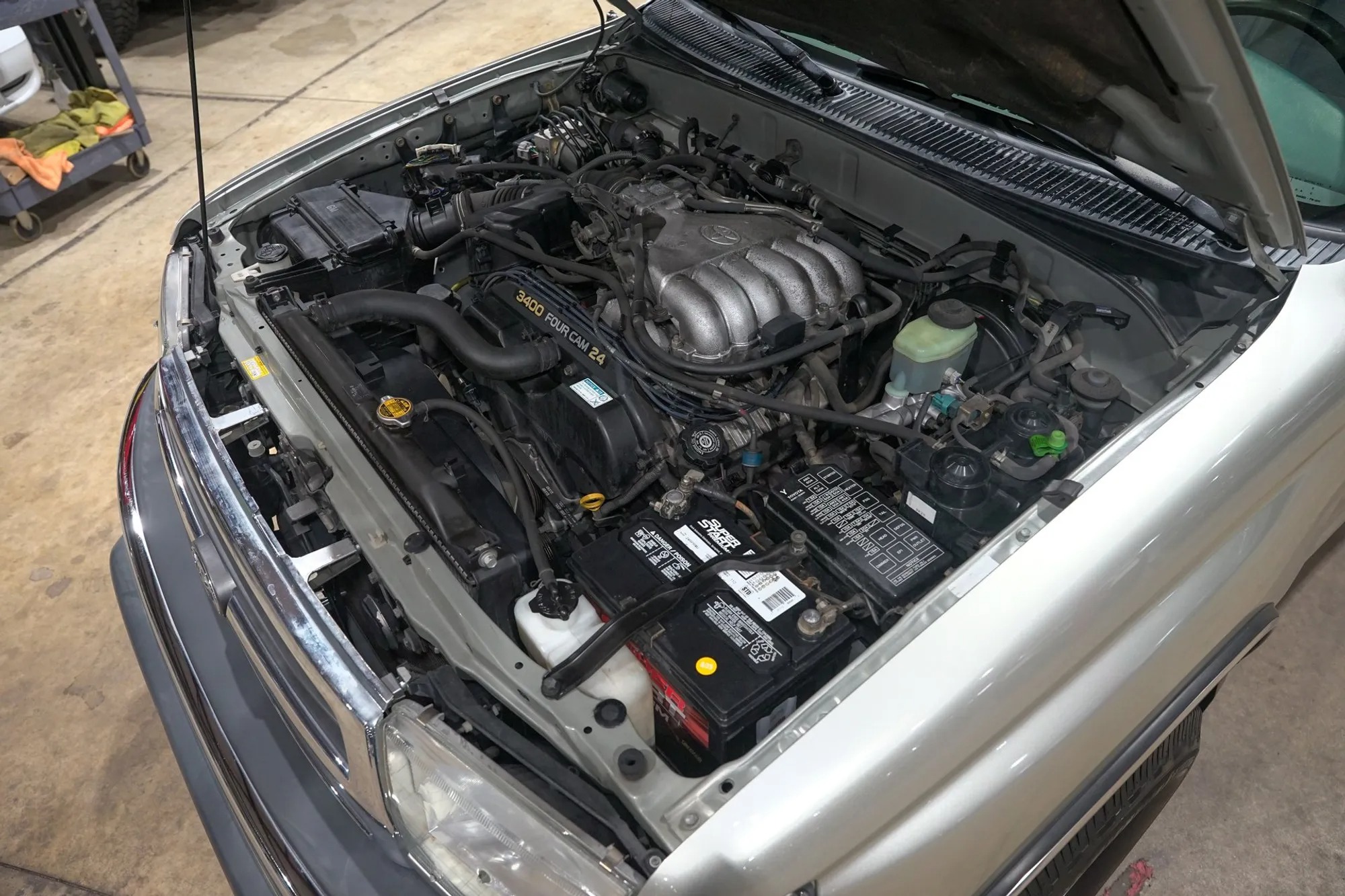 2000 Toyota 4Runner SR5