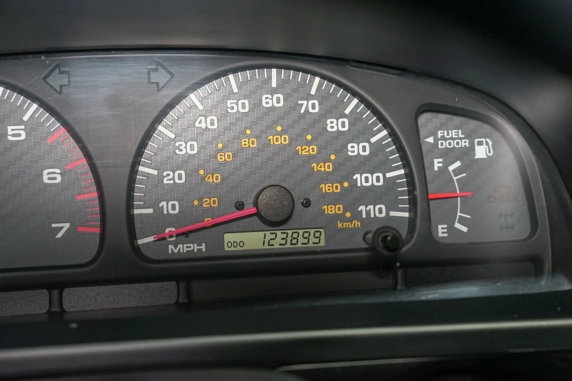 2000 Toyota 4Runner SR5