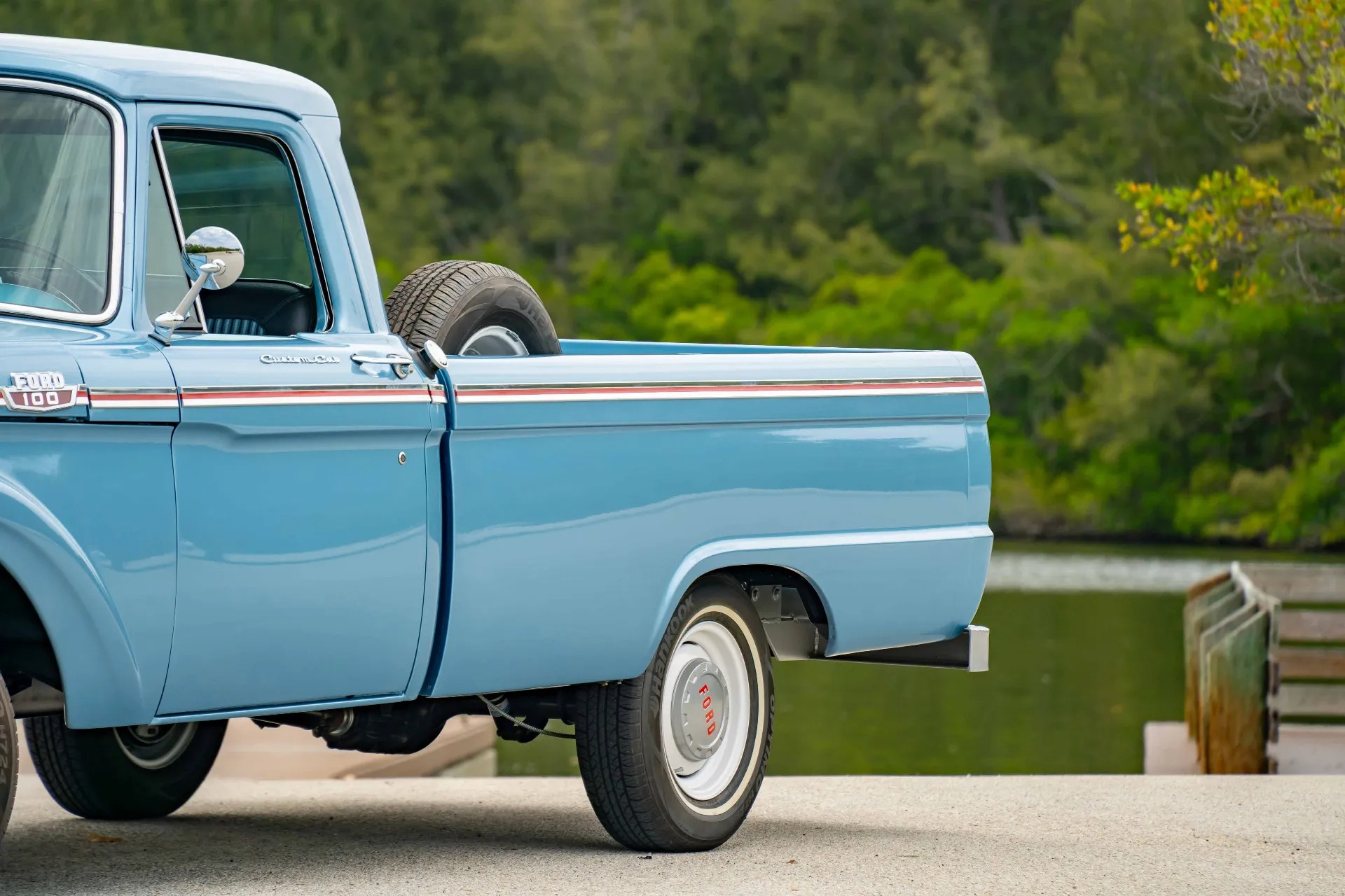 1963 Ford F-100 Custom Cab
