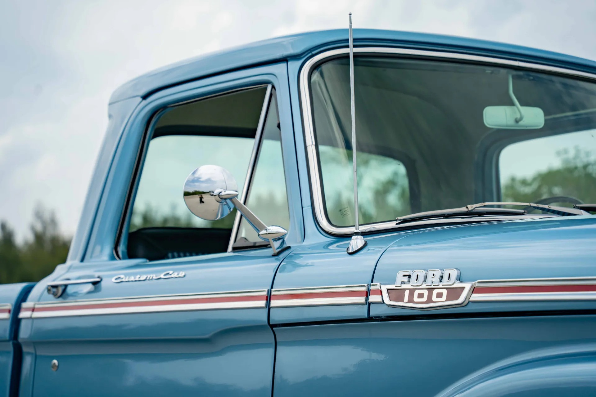1963 Ford F-100 Custom Cab