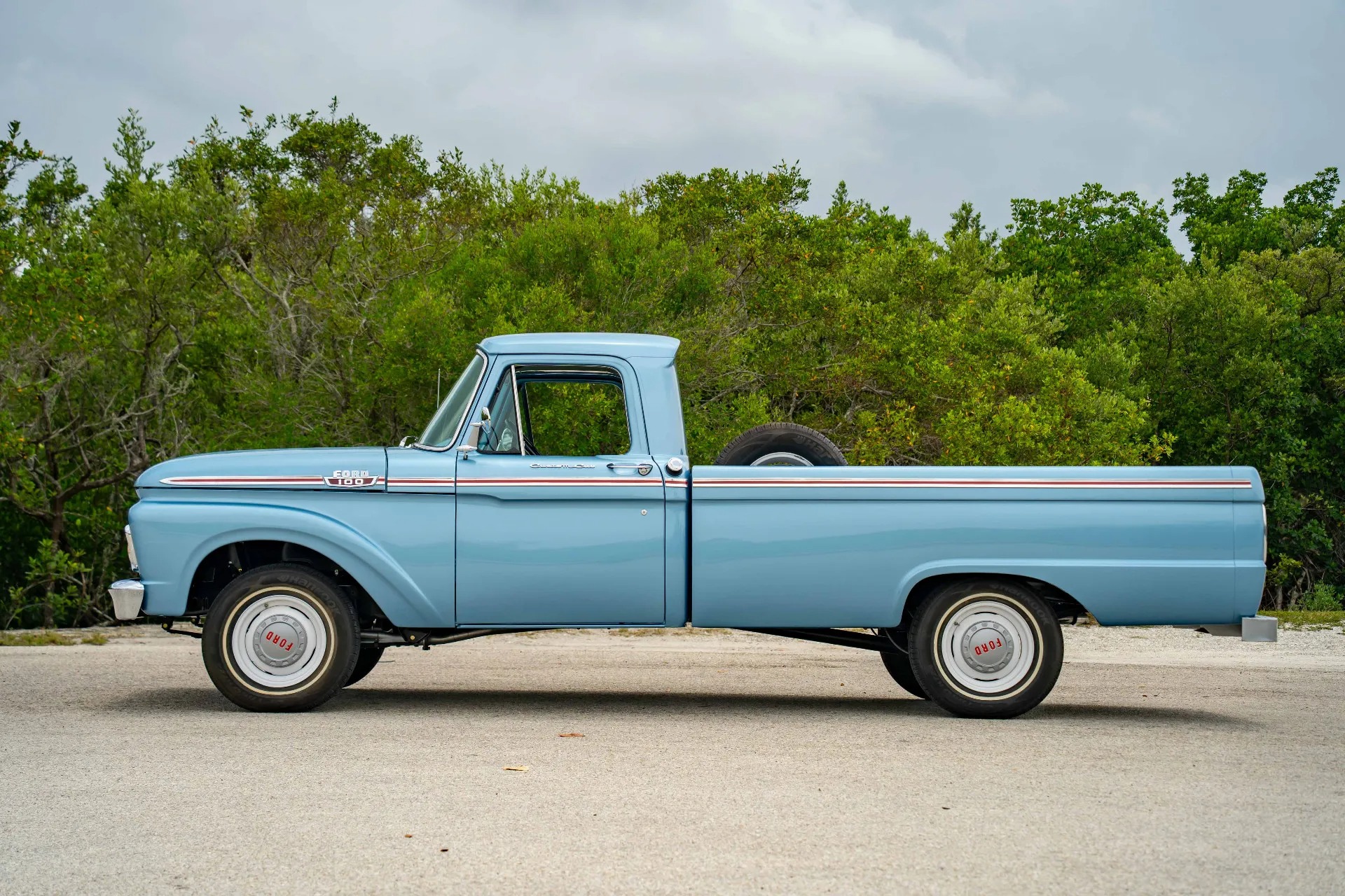 1963 Ford F-100 Custom Cab