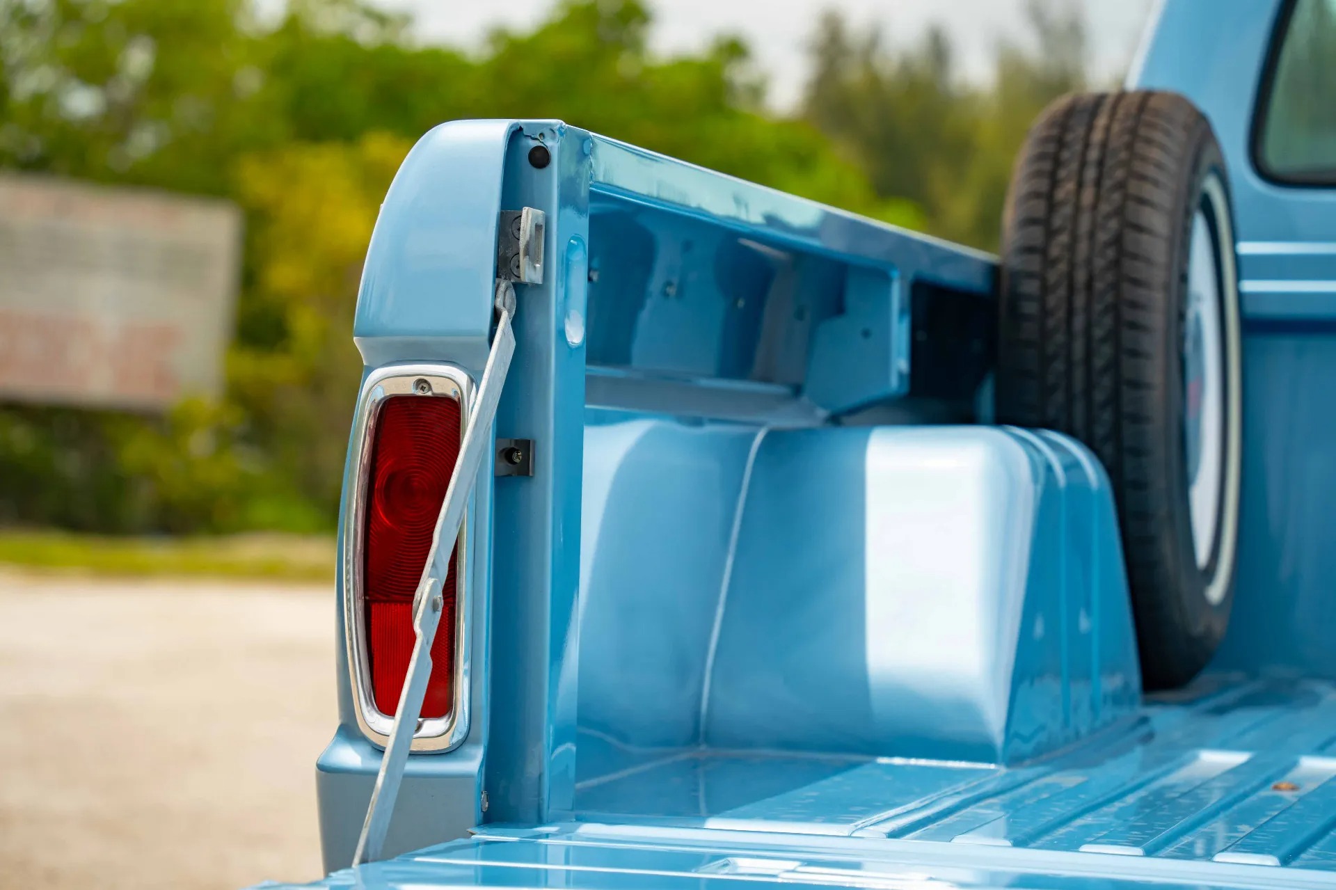 1963 Ford F-100 Custom Cab