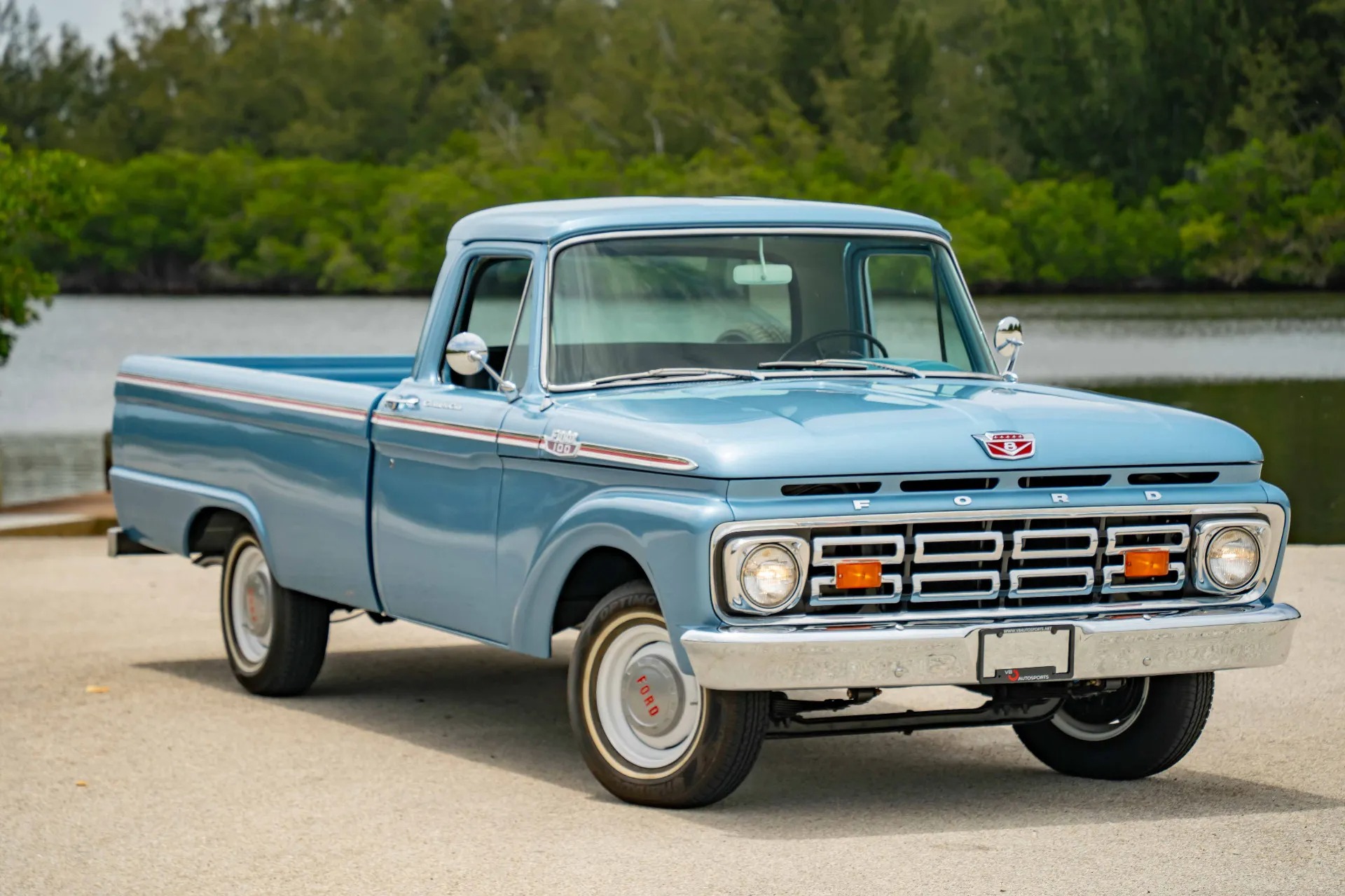 1963 Ford F-100 Custom Cab