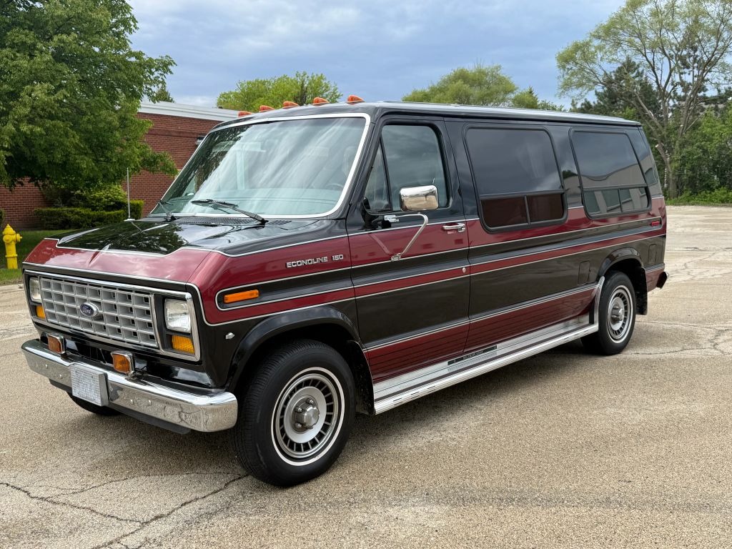  Ford E-Series
