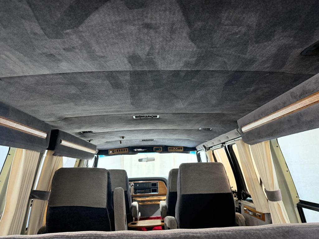 1988 Ford E-150 Econoline Conversion Van