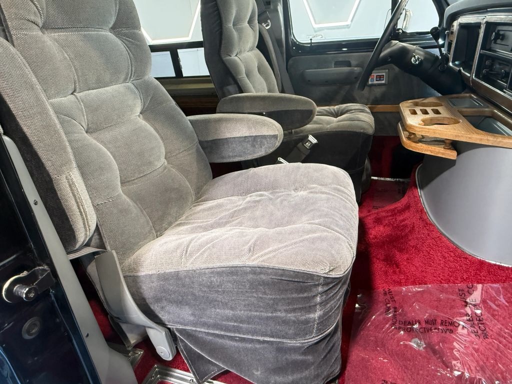 1988 Ford E-150 Econoline Conversion Van