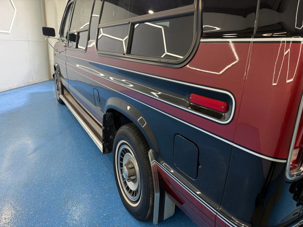 1988 Ford E-150 Econoline Conversion Van