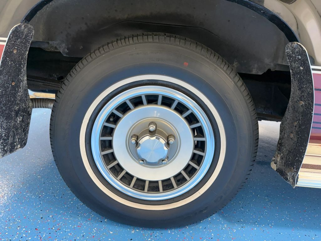 1988 Ford E-150 Econoline Conversion Van