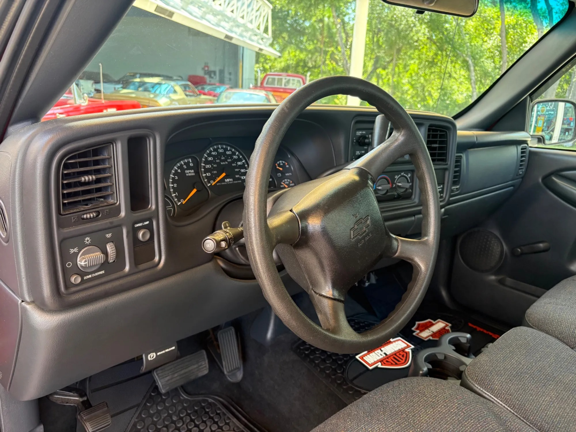 2001 Chevrolet Silverado LS