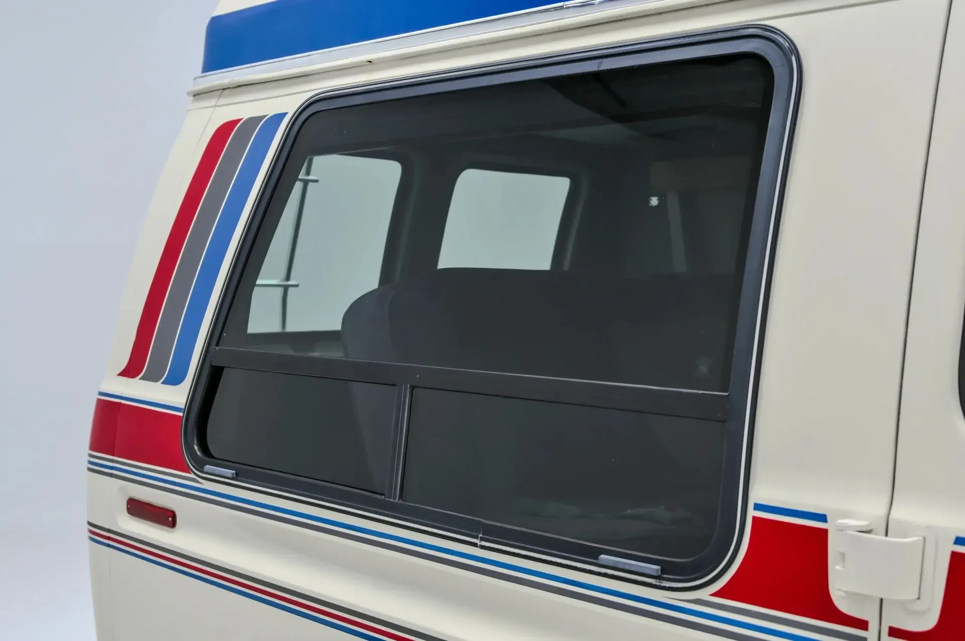 1990 Ford E-150 Econoline