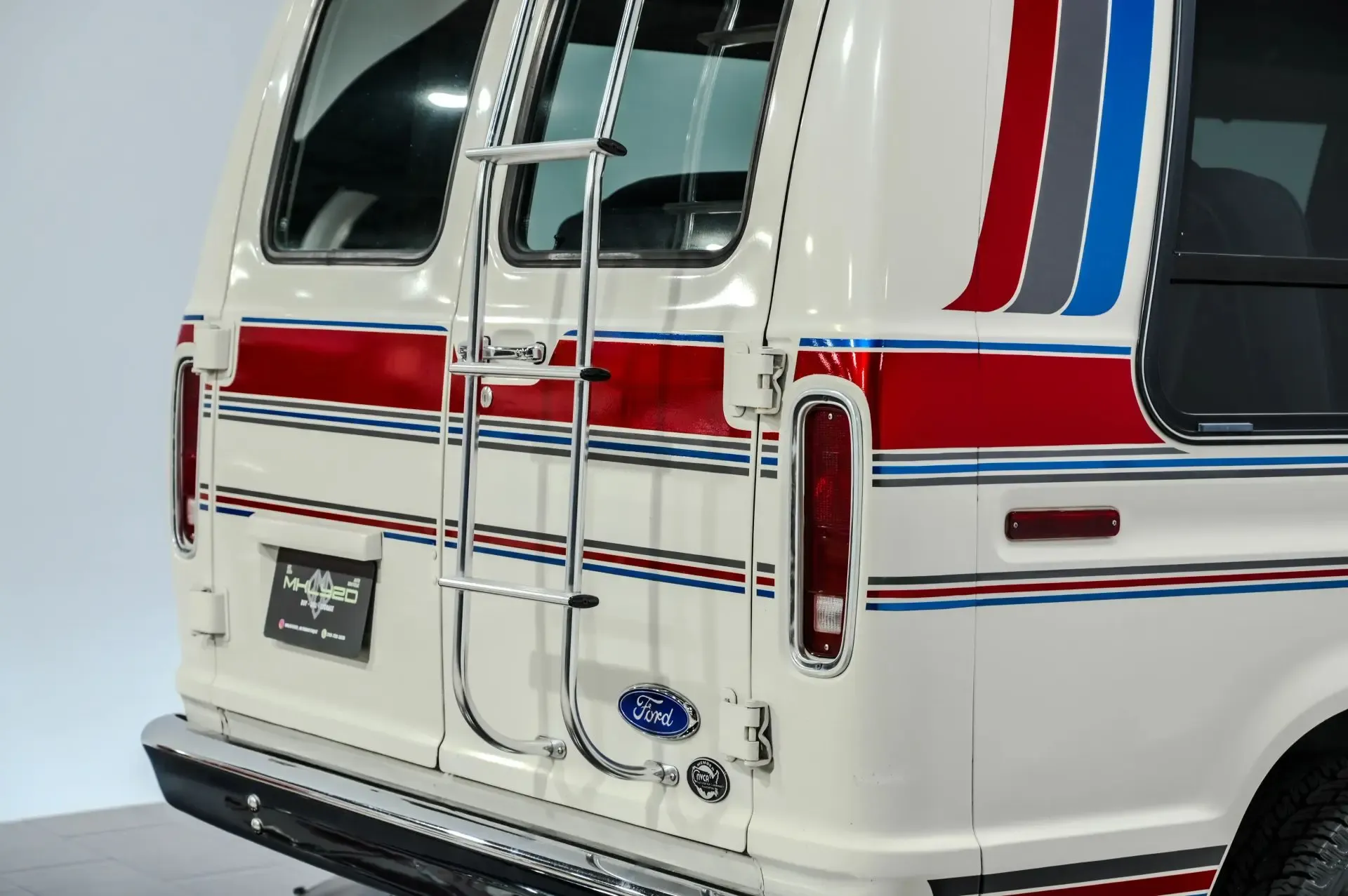 1990 Ford E-150 Econoline