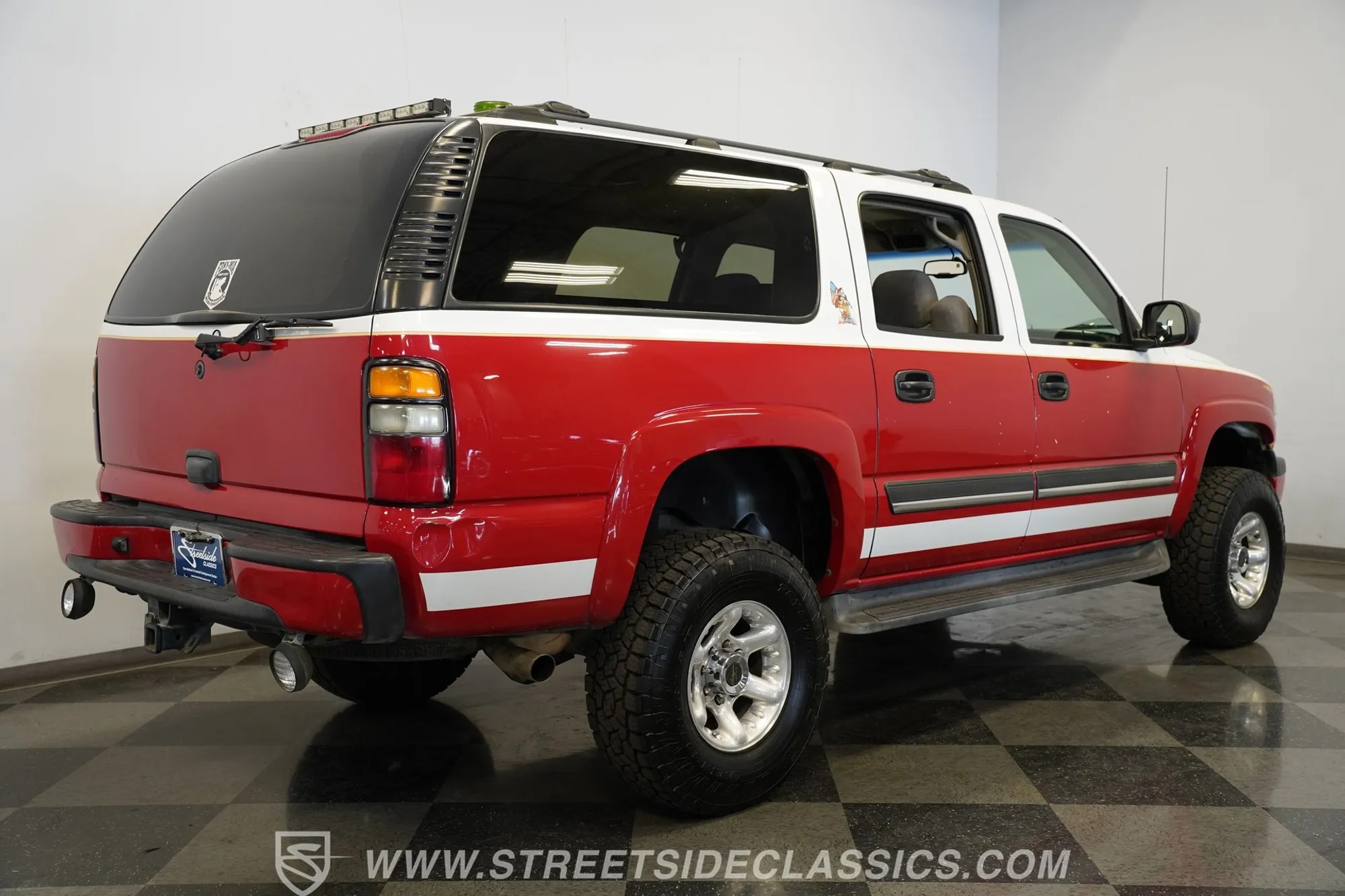2004 Chevrolet Suburban