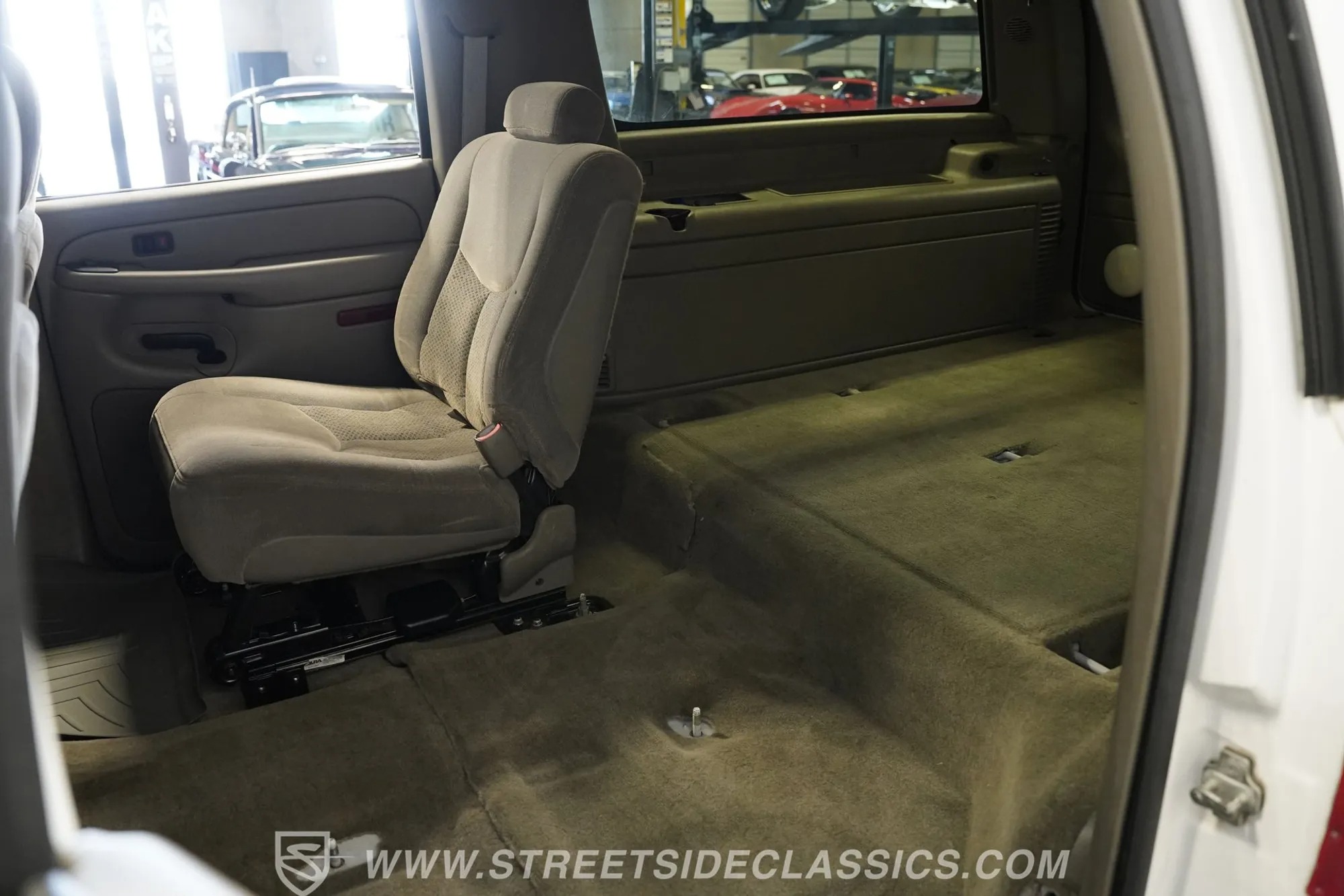 2004 Chevrolet Suburban