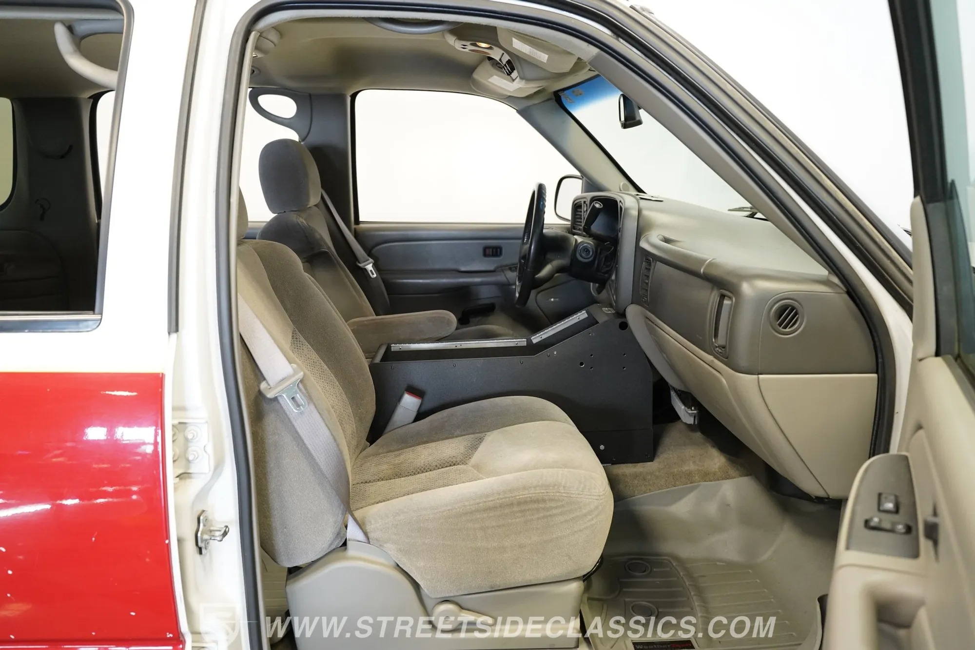 2004 Chevrolet Suburban