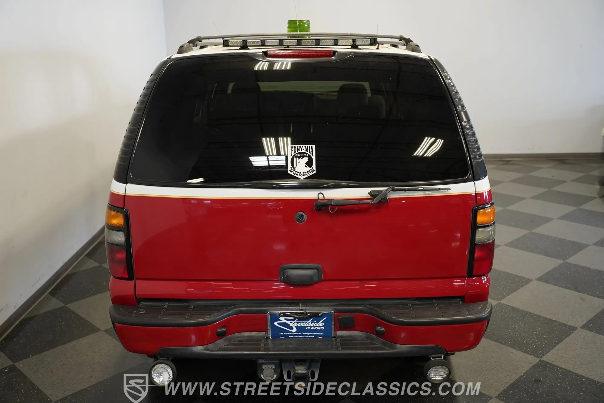 2004 Chevrolet Suburban