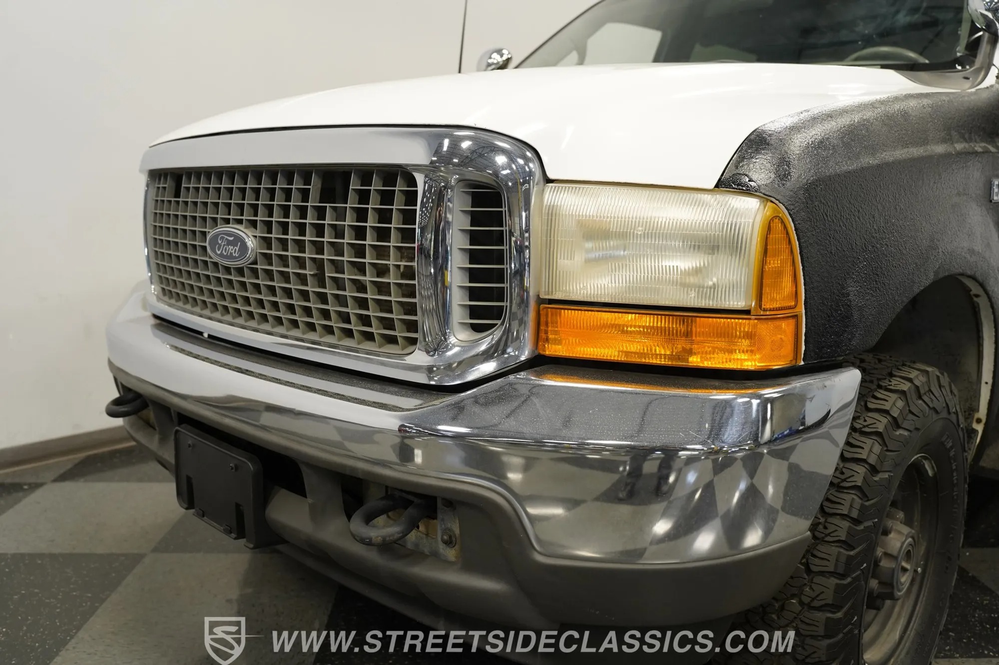 2000 Ford Excursion XLT