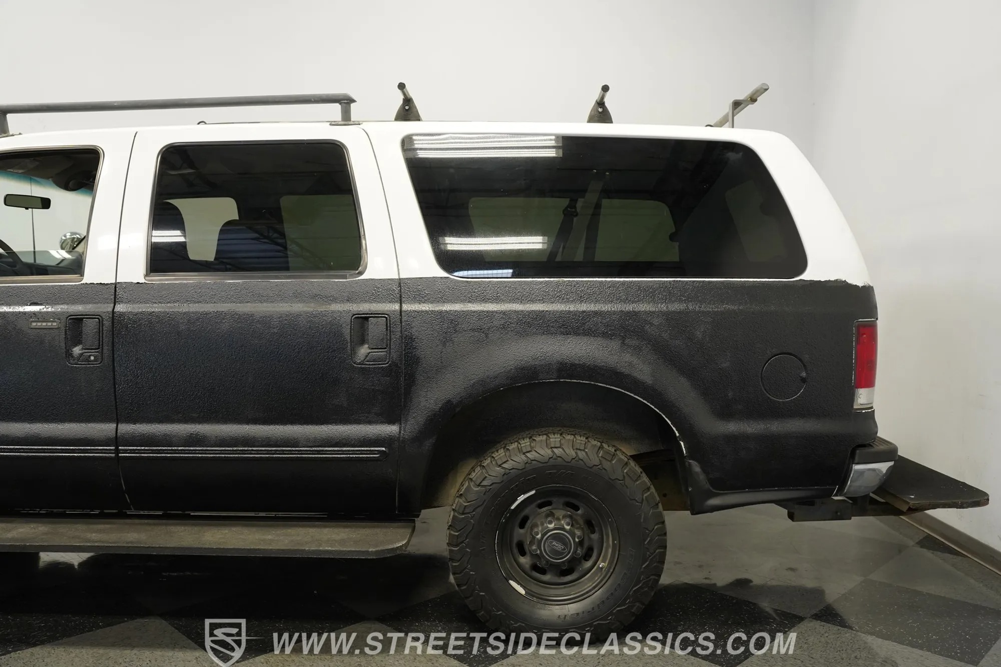 2000 Ford Excursion XLT