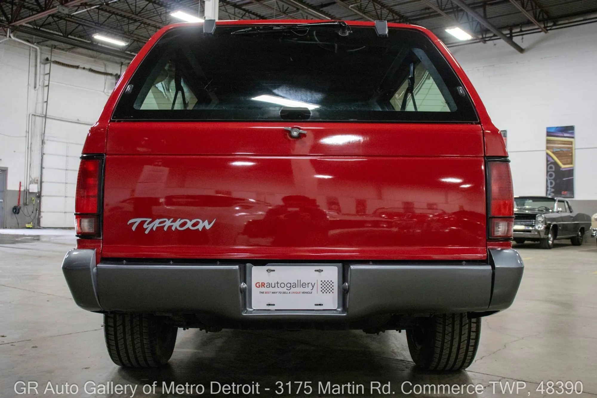 1992 GMC Typhoon - 4
