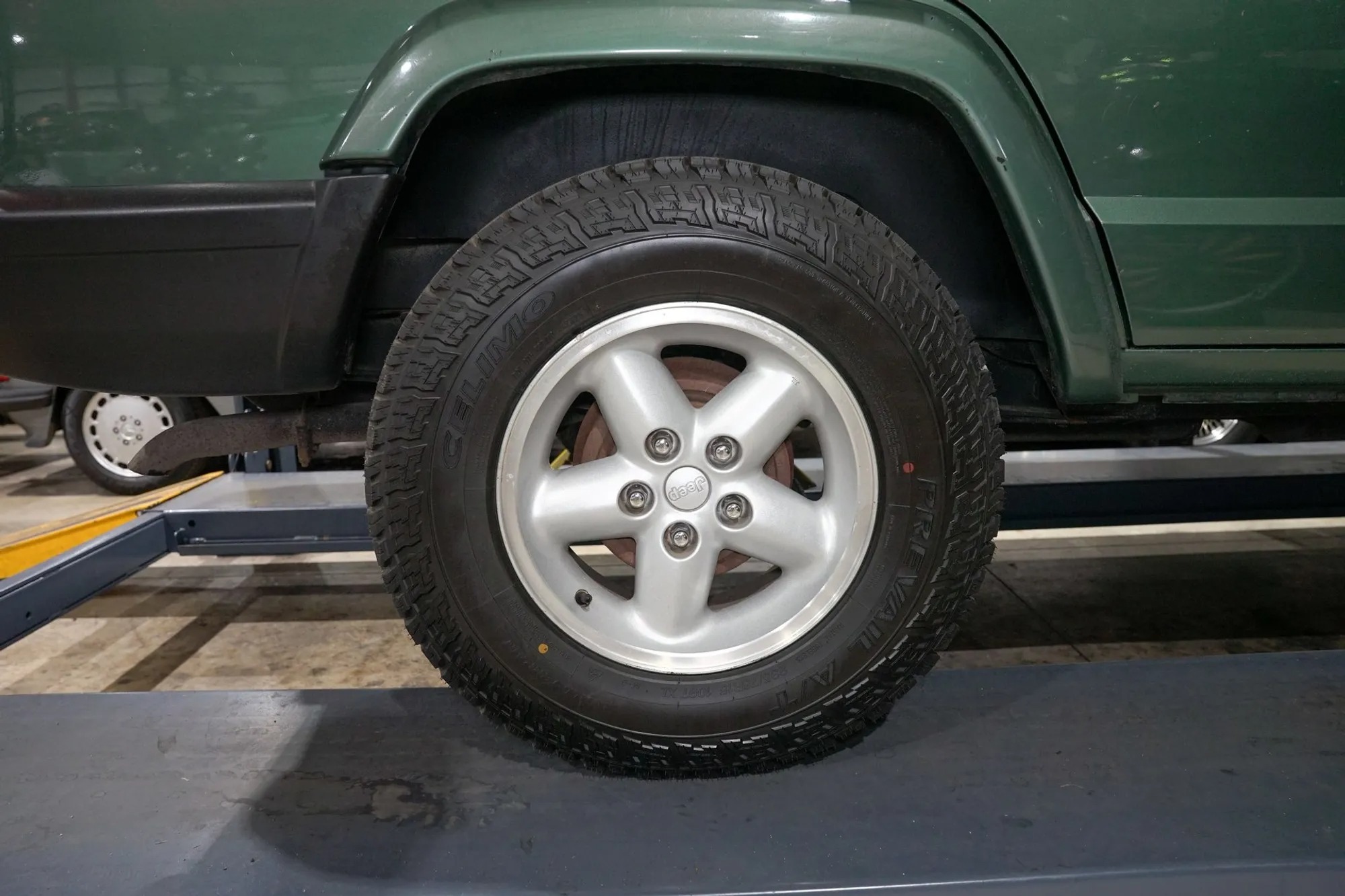 2000 Jeep Cherokee Sport