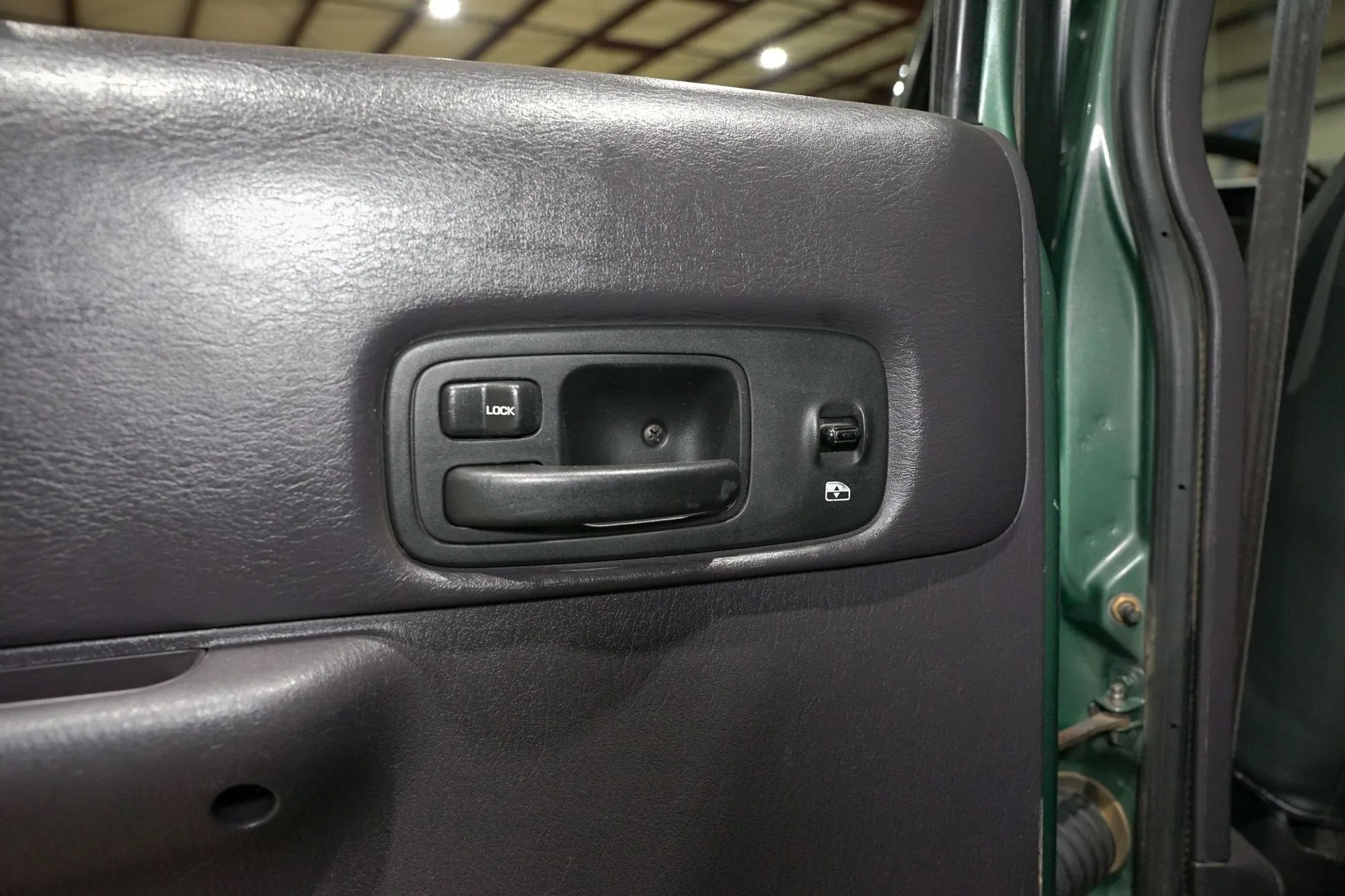 2000 Jeep Cherokee Sport