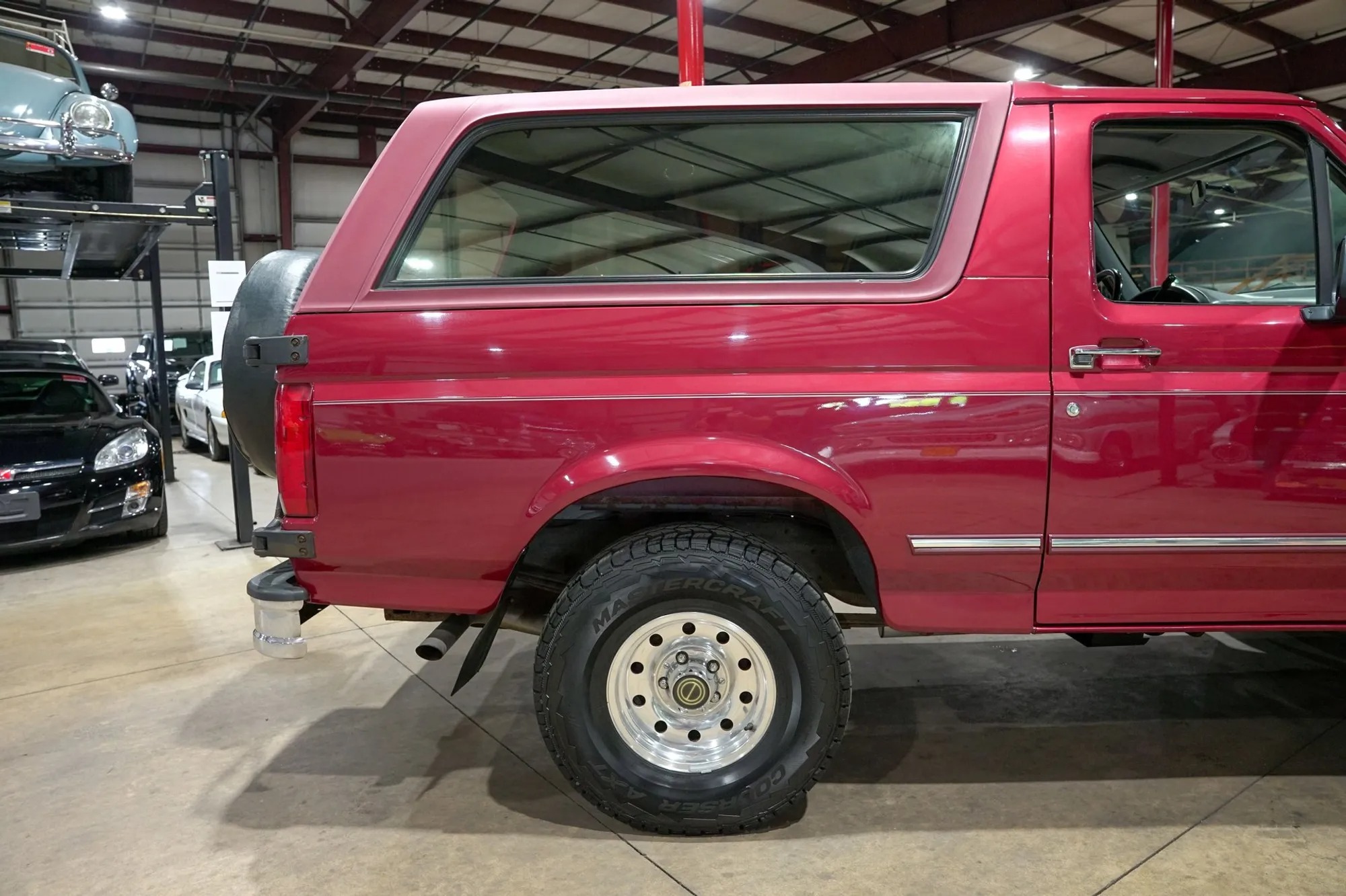 1995 Ford Bronco XLT - 4