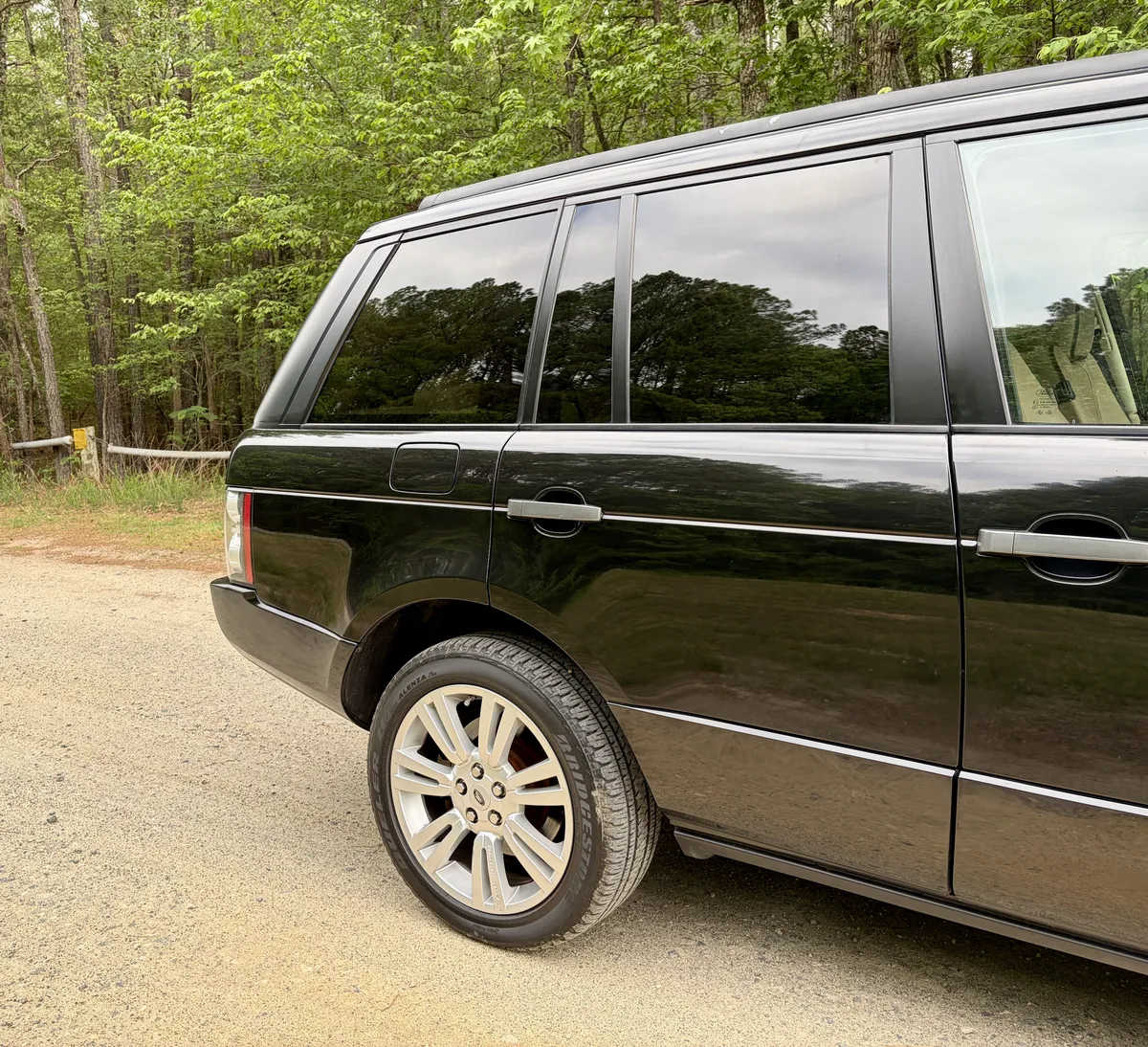 2011 Land Rover Range Rover HSE Luxury