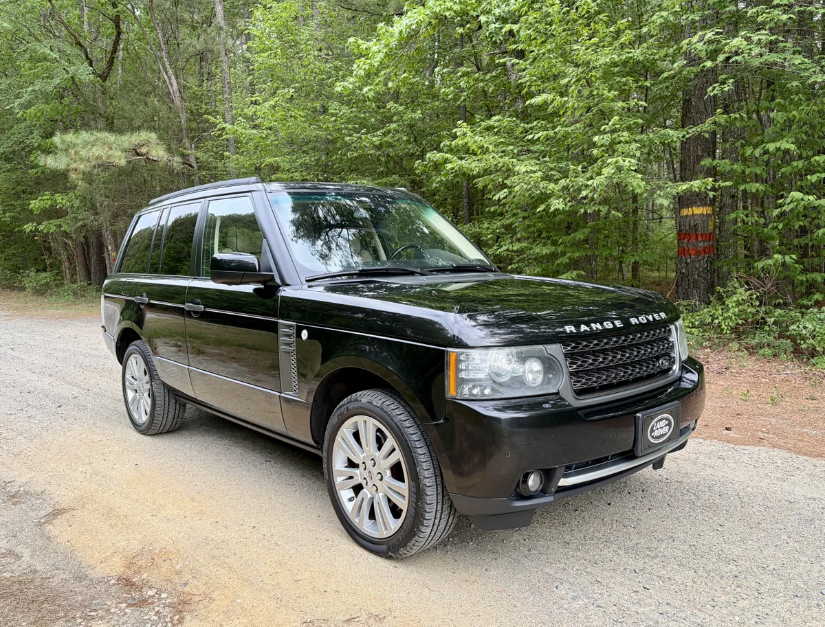 2011 Land Rover Range Rover HSE Luxury