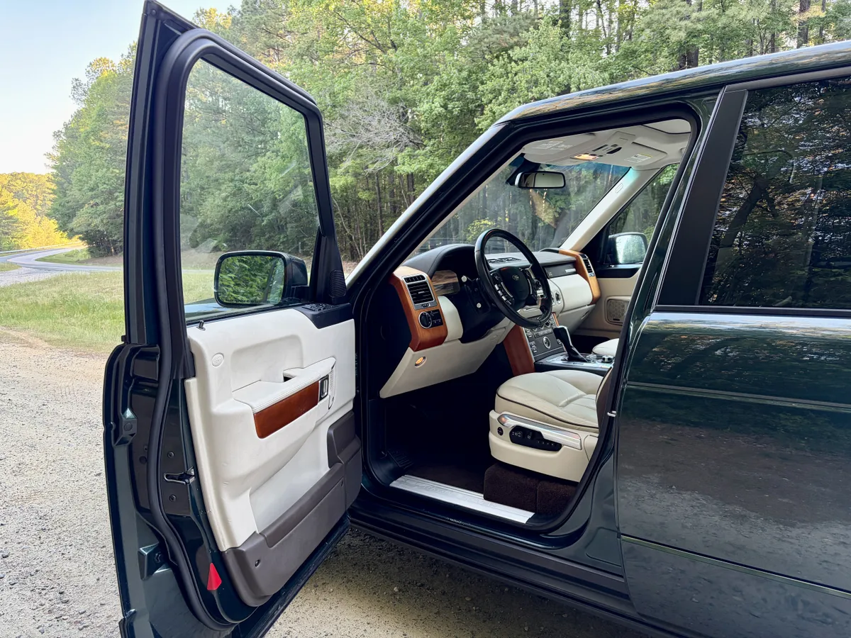 2012 Land Rover Range Rover HSE