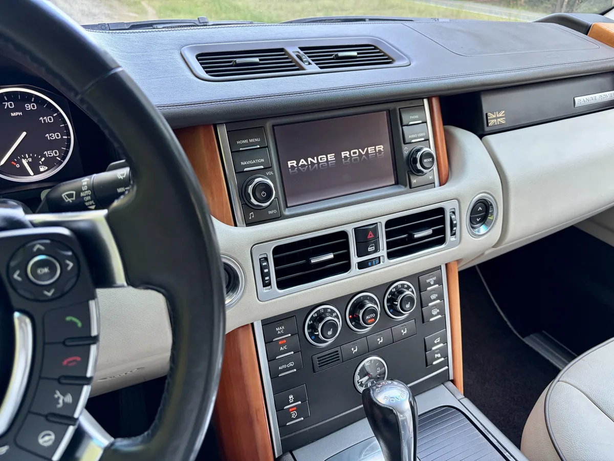 2012 Land Rover Range Rover HSE