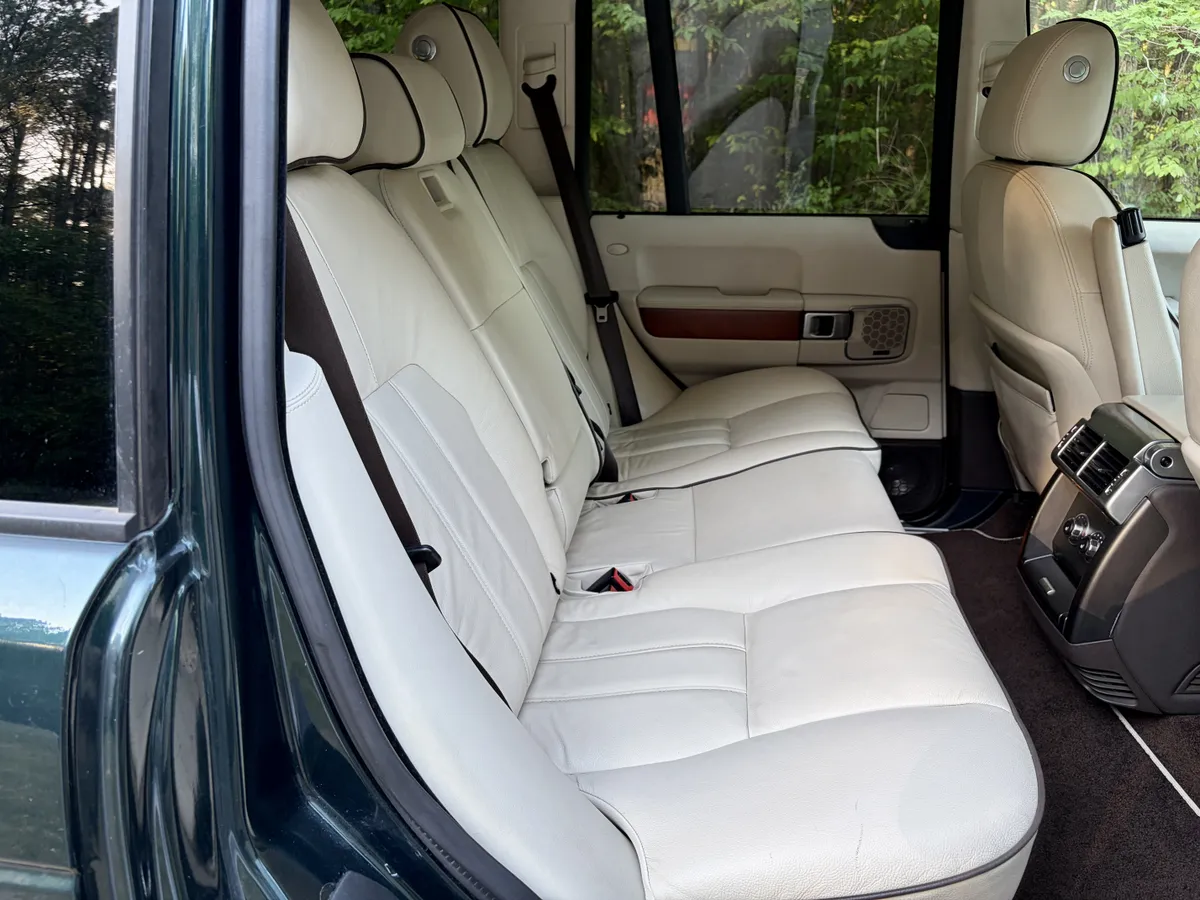 2012 Land Rover Range Rover HSE