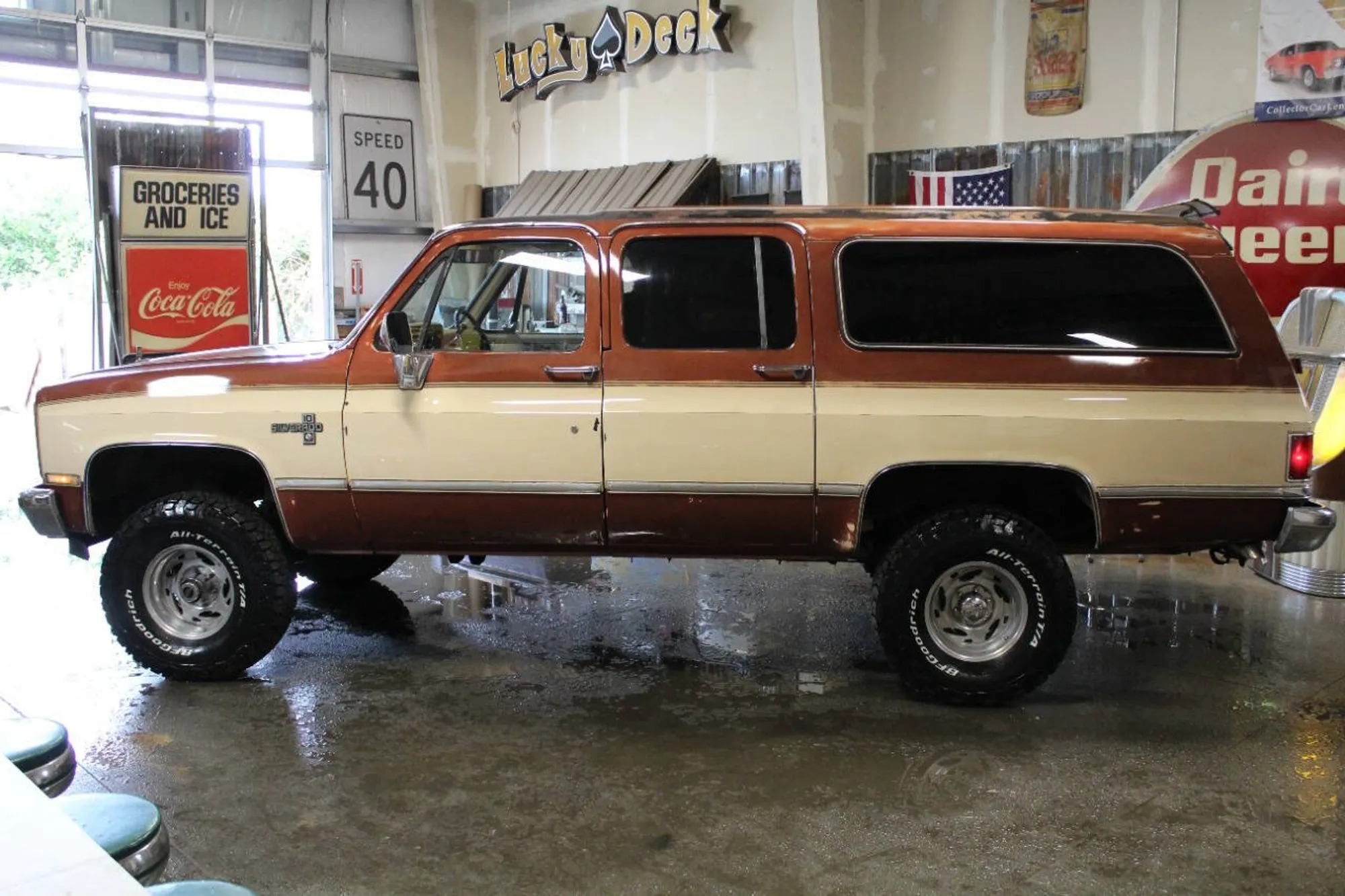1986 Chevrolet Suburban K10