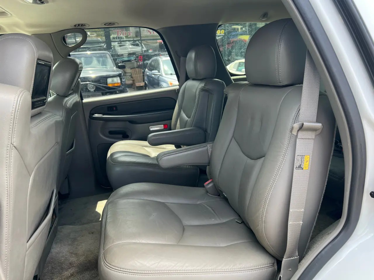 2003 GMC Yukon SLT