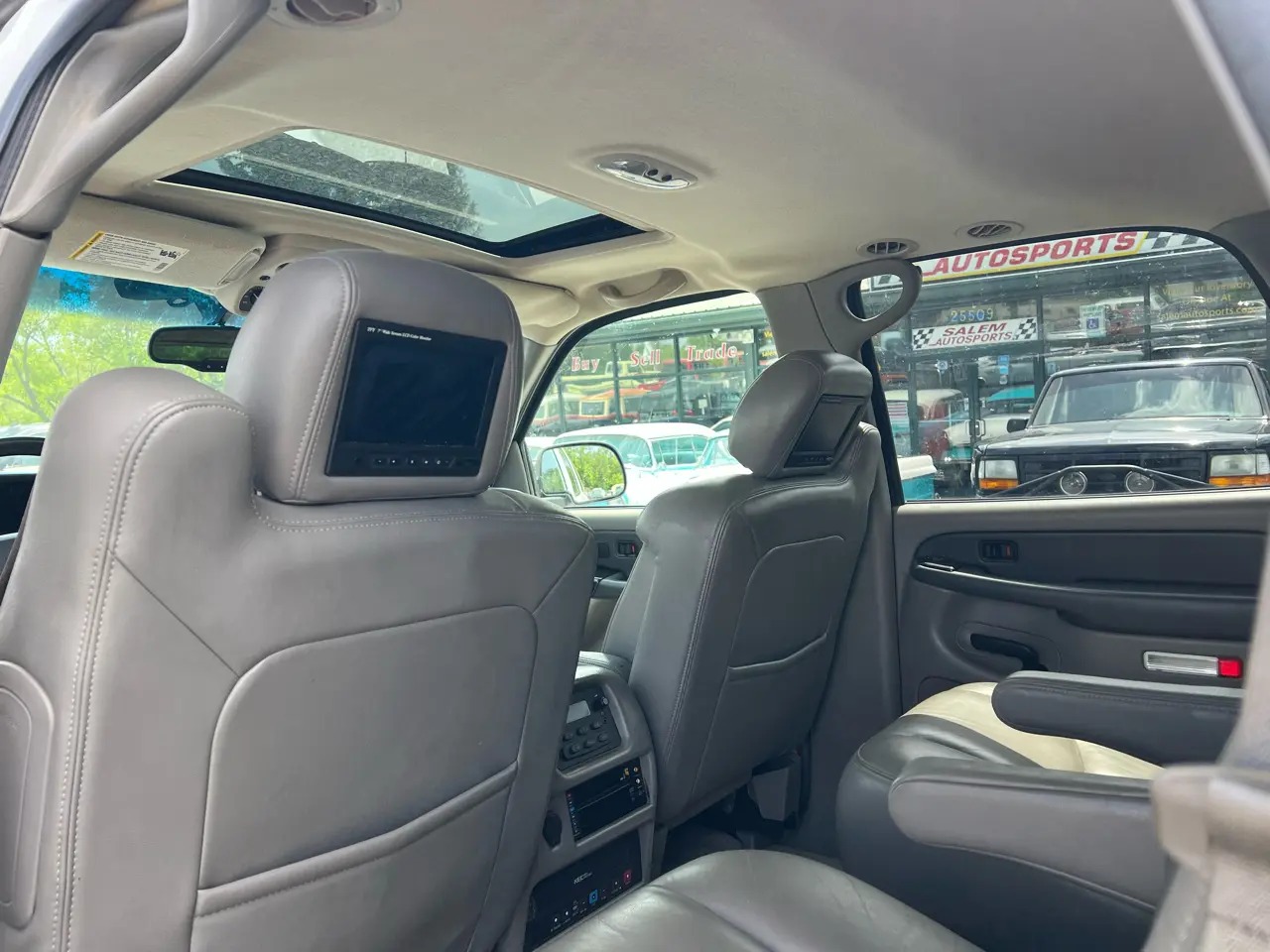 2003 GMC Yukon SLT