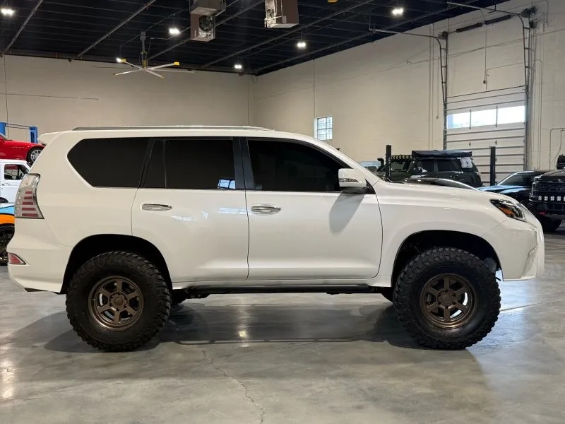 2020 Lexus GX 460 Premium - 5