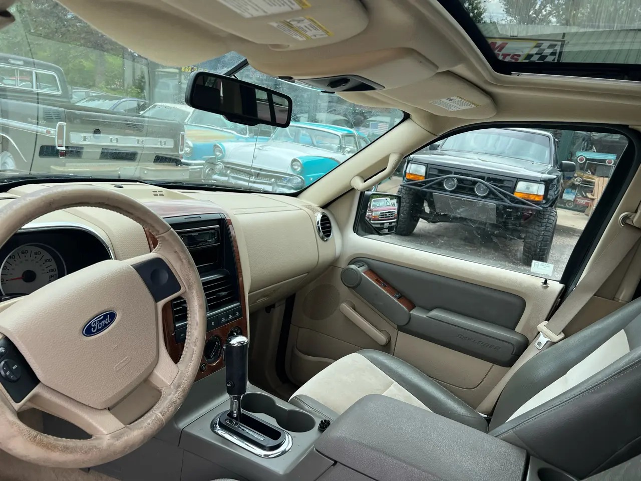 2006 Ford Explorer Eddie Bauer