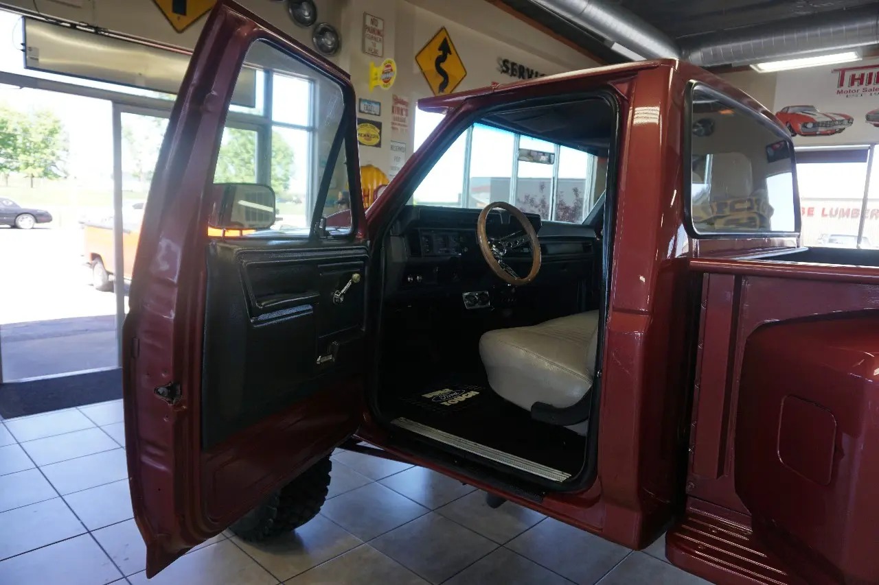 1984 Ford F-150 4x4
