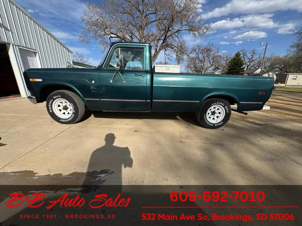 1970 International Harvester 1100D - 2