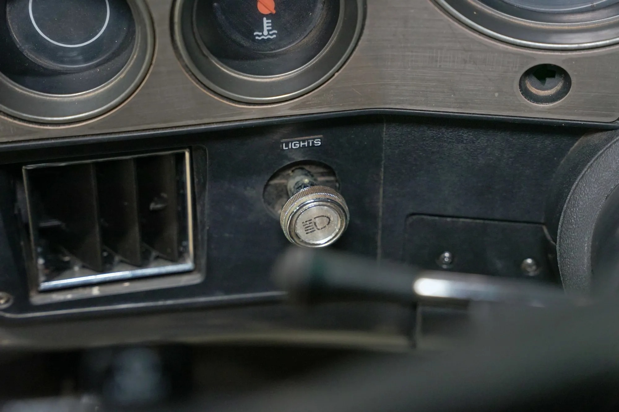 1987 Chevrolet Suburban V10