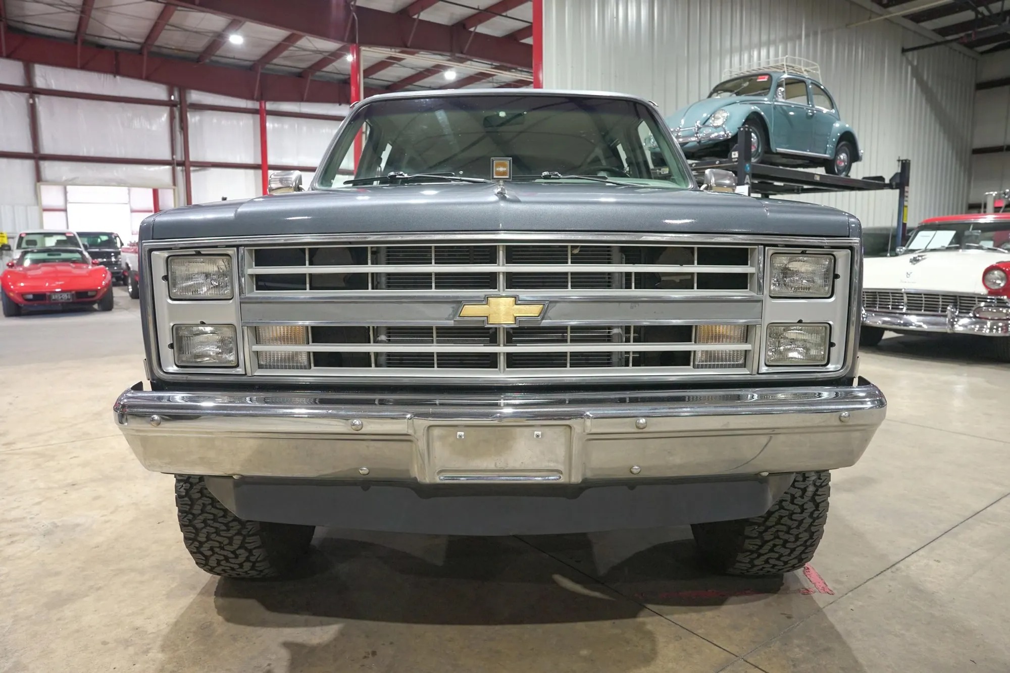 1987 Chevrolet Suburban V10