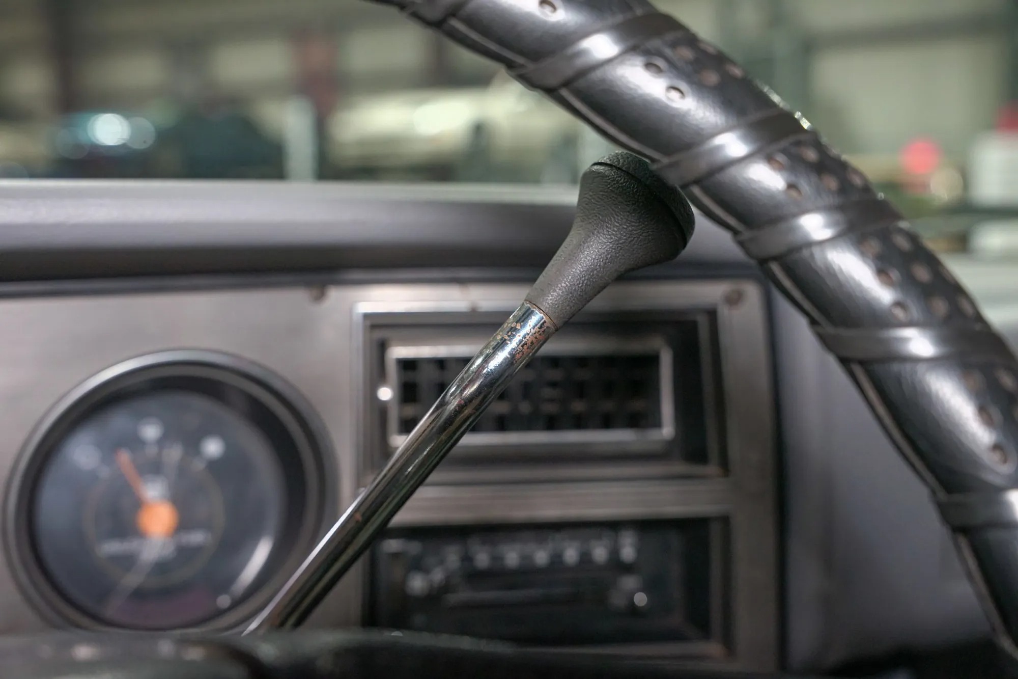 1987 Chevrolet Suburban V10