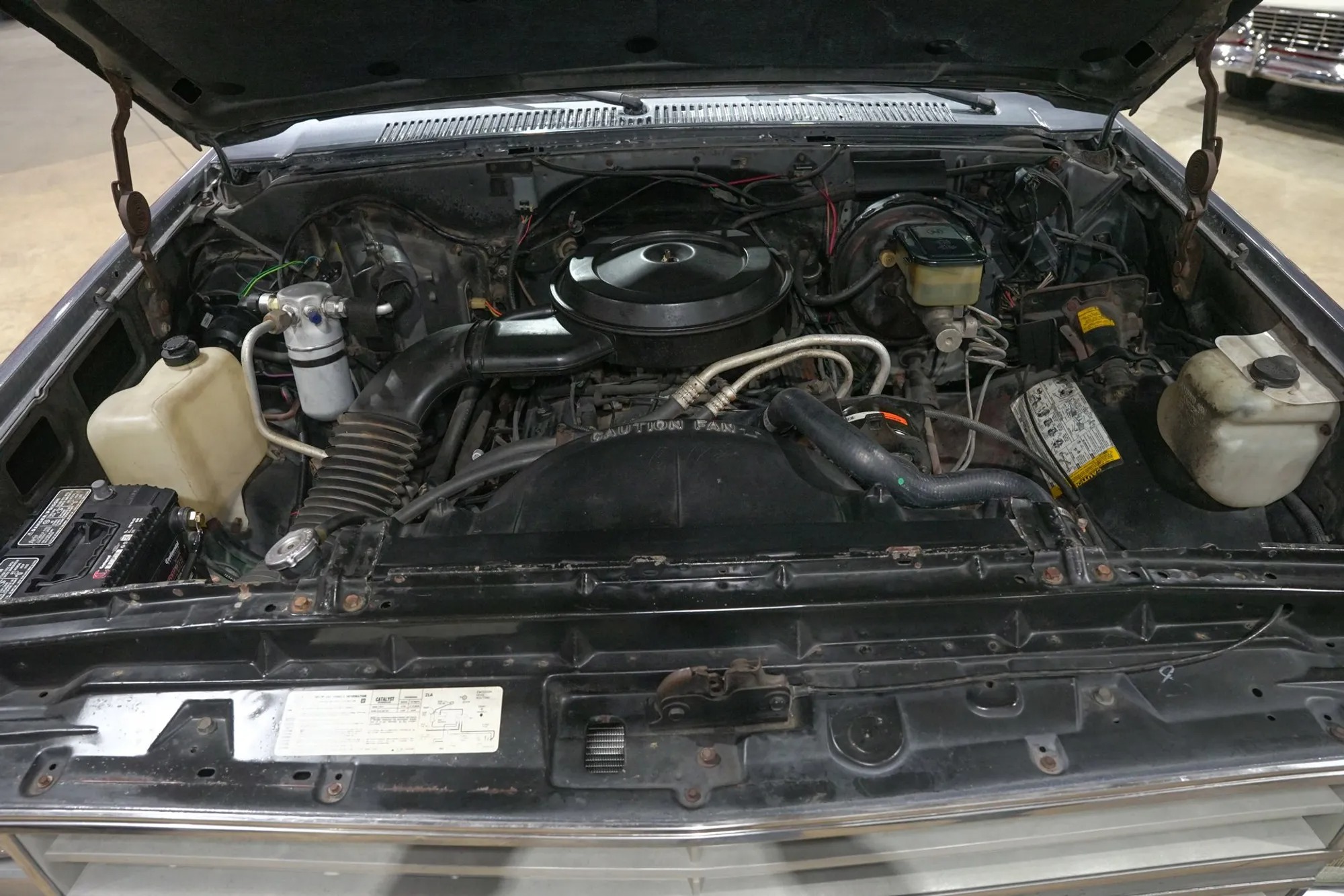 1987 Chevrolet Suburban V10