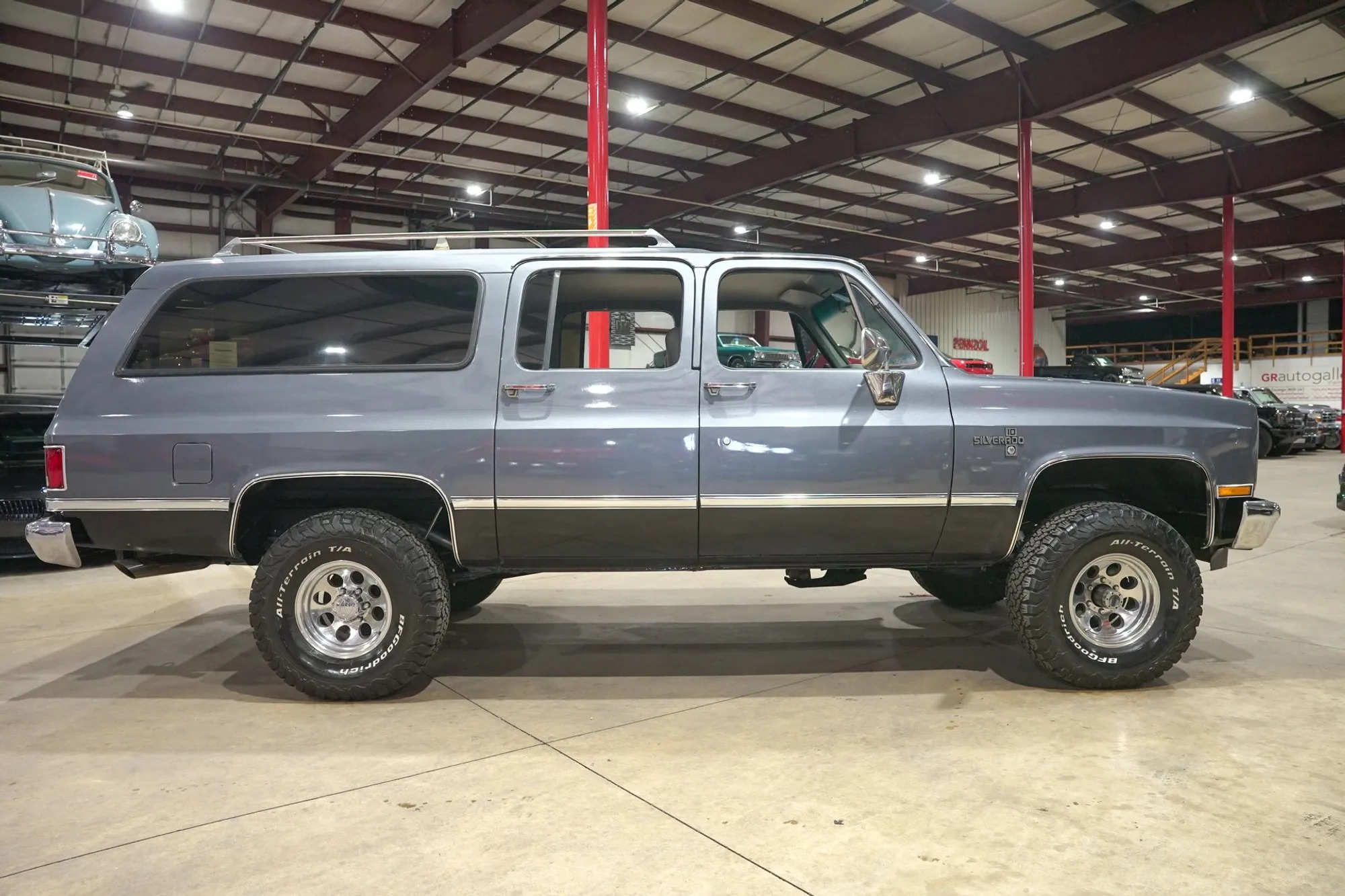 1987 Chevrolet Suburban V10