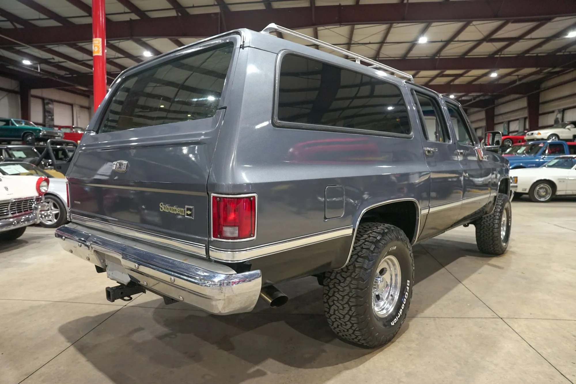 1987 Chevrolet Suburban V10