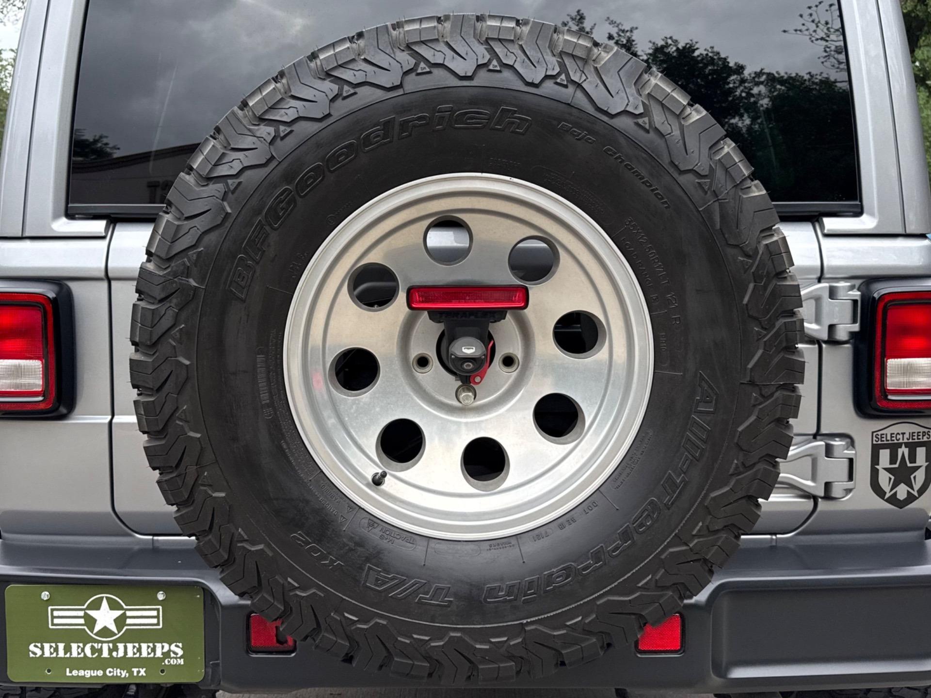 Sale Pending: 2018 Jeep Wrangler Unlimited Sahara