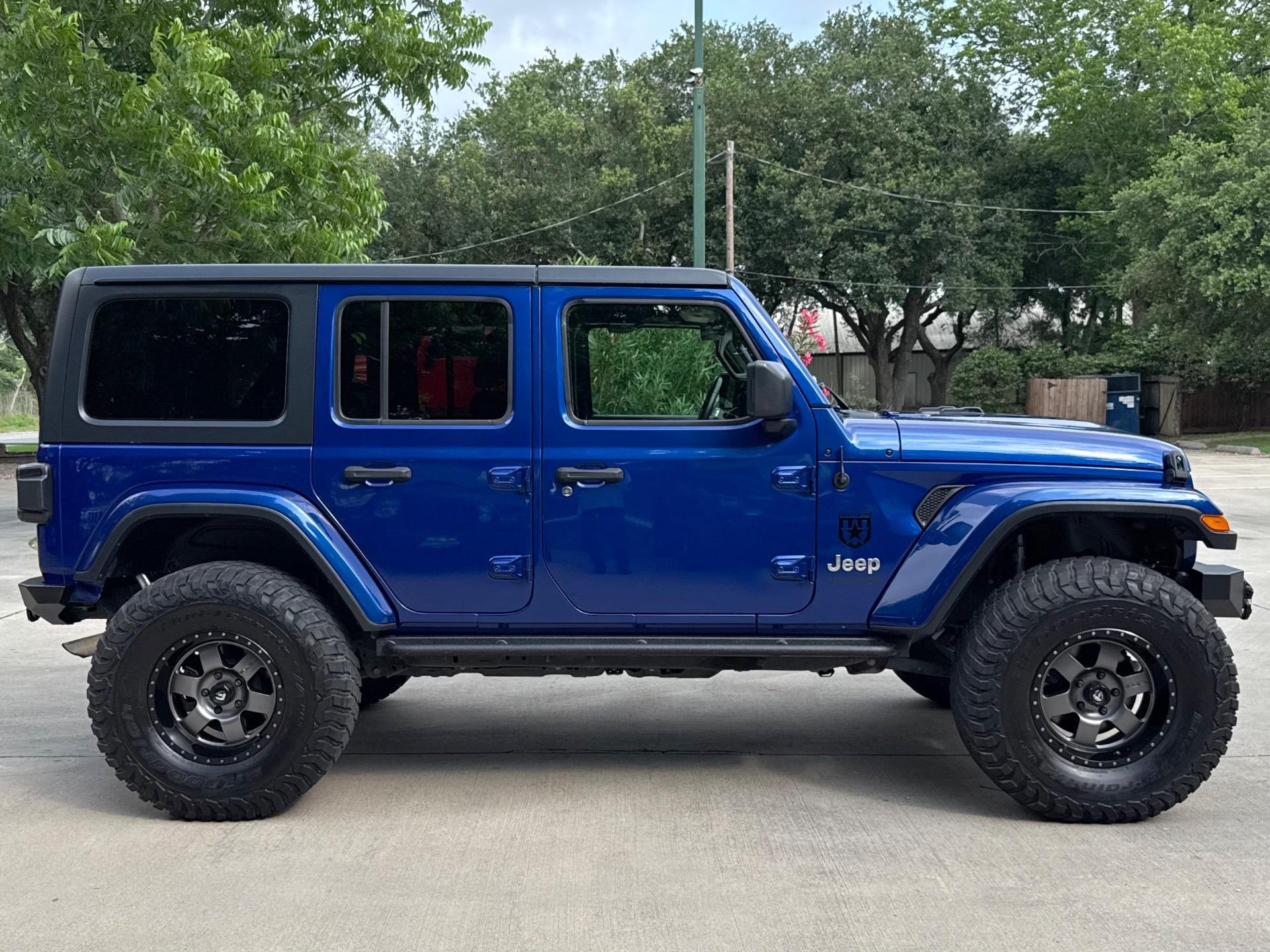 Sale Pending: 2019 Jeep Wrangler Unlimited Sahara