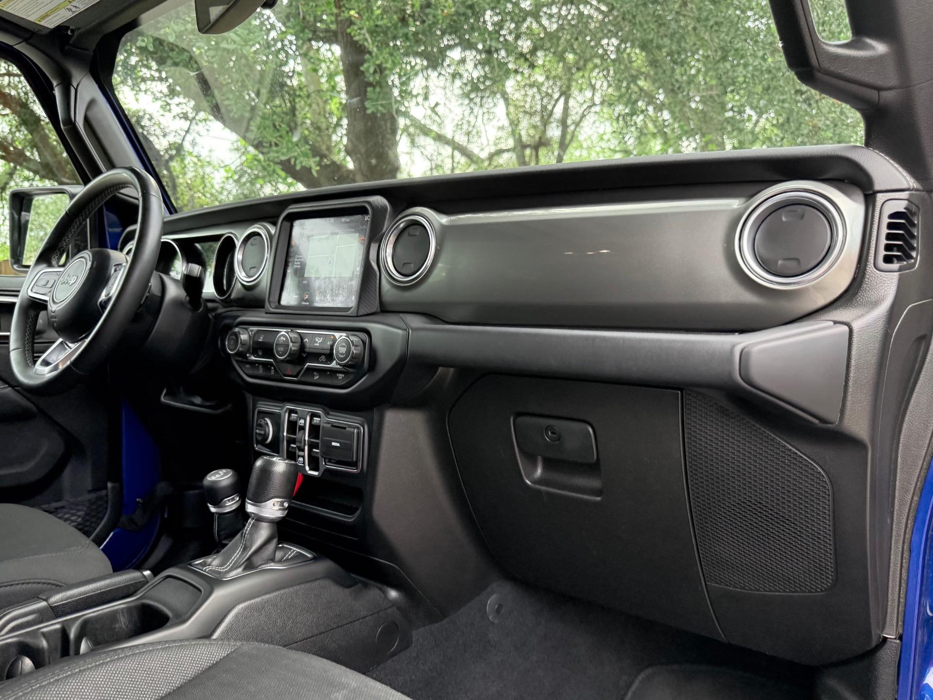 Sale Pending: 2019 Jeep Wrangler Unlimited Sahara