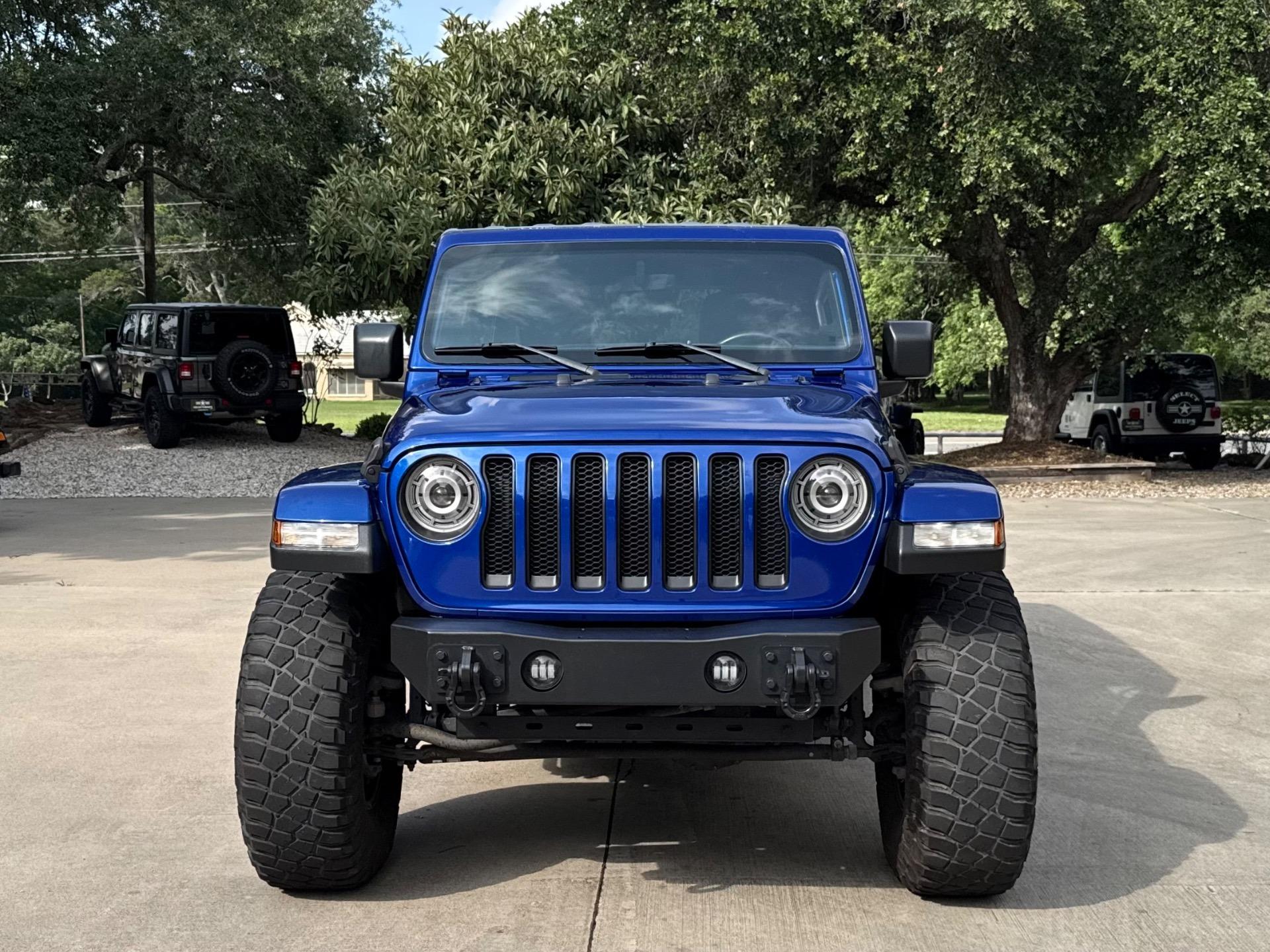Sale Pending: 2019 Jeep Wrangler Unlimited Sahara - 4
