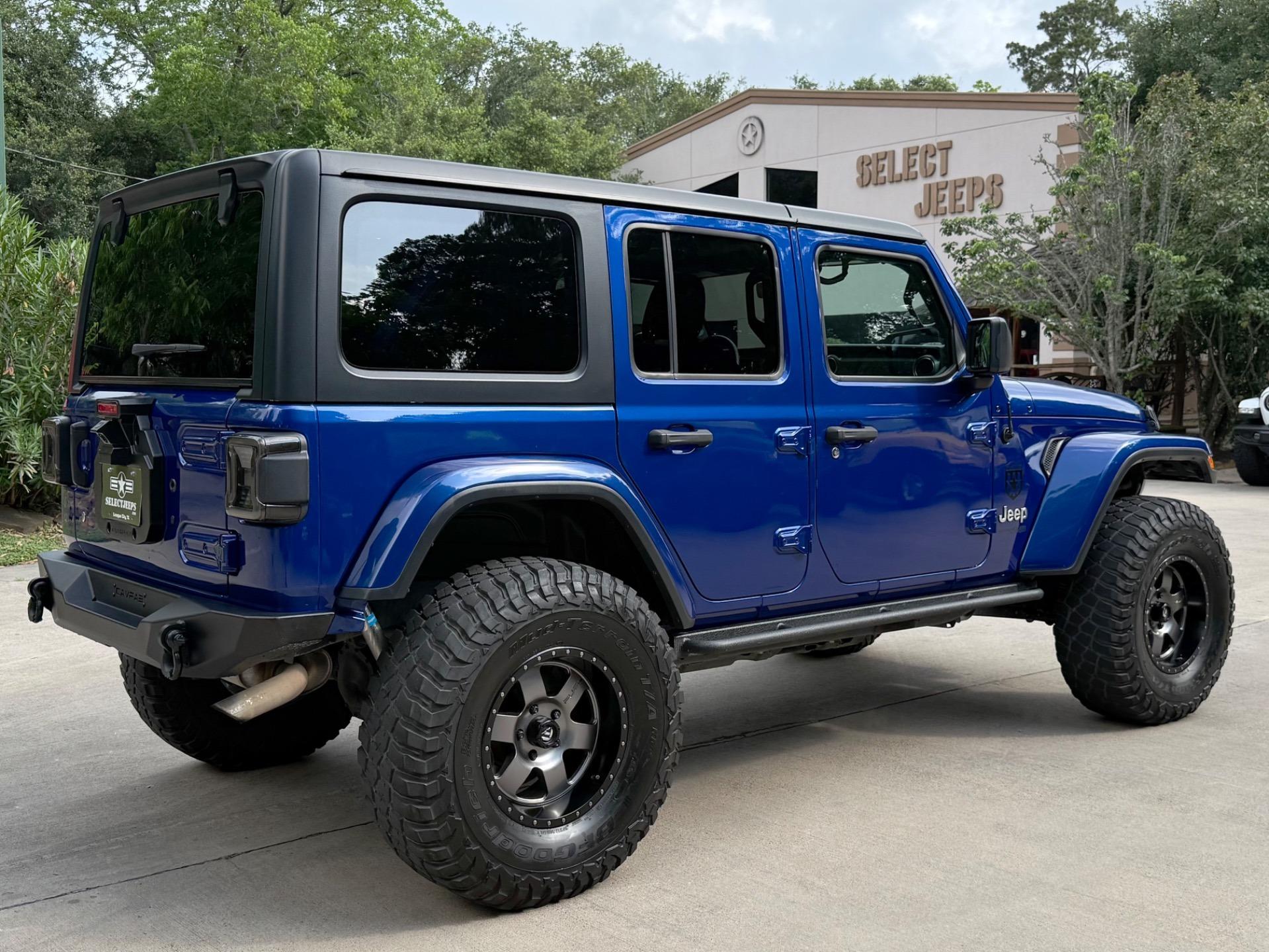 Sale Pending: 2019 Jeep Wrangler Unlimited Sahara